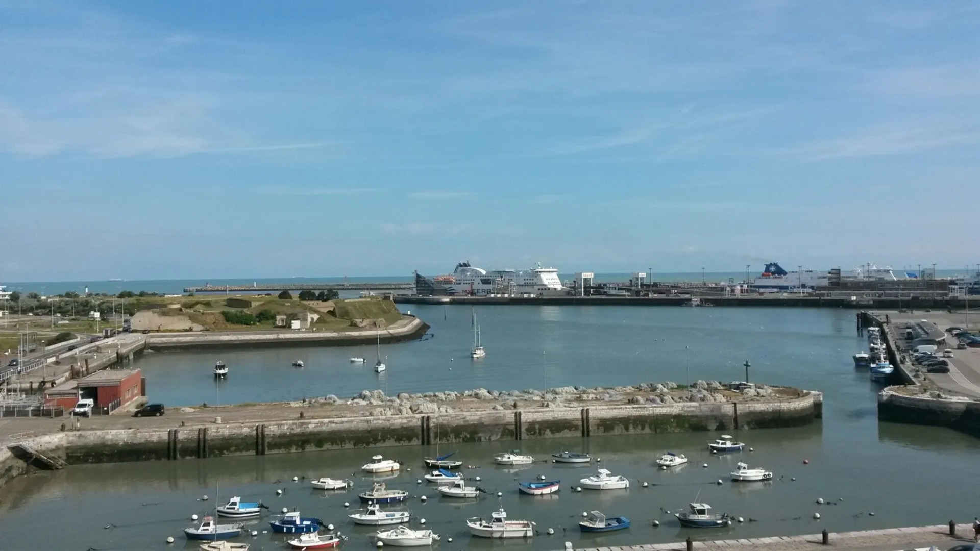 Holiday Inn Calais by IHG