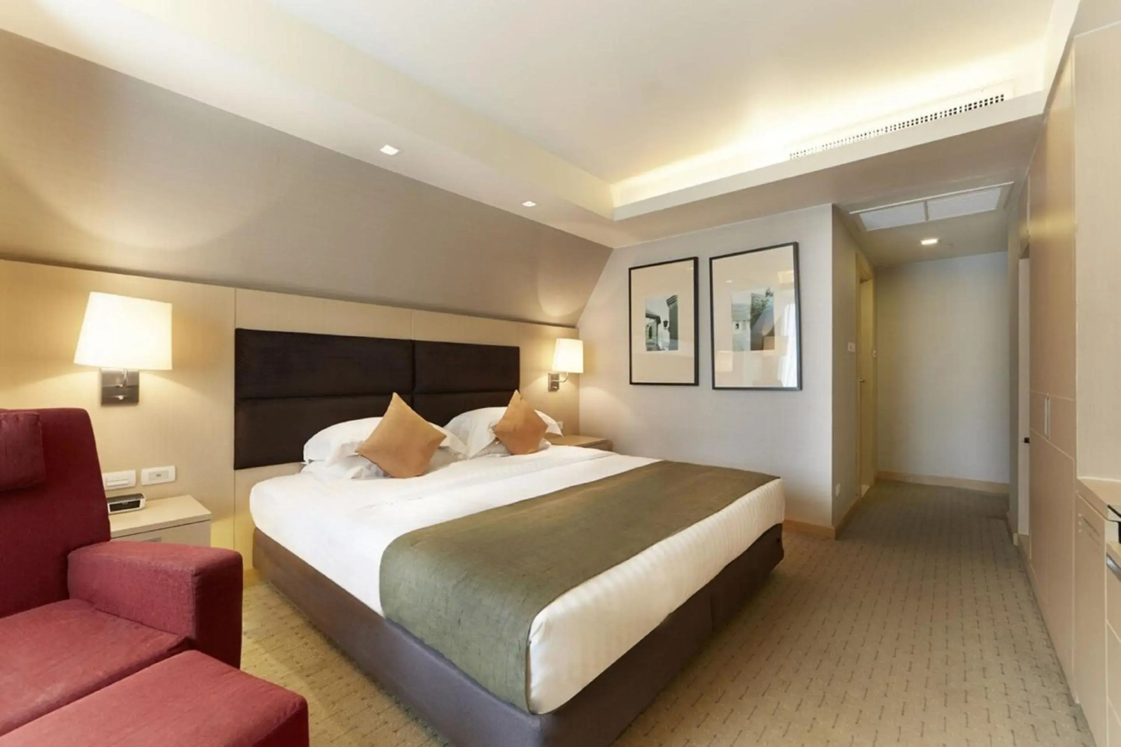 Vismaya Suvarnabhumi Hotel