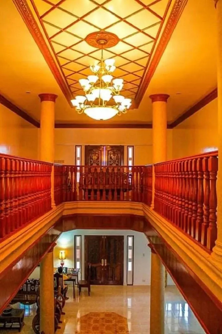 Treasure Bay Dive Resort