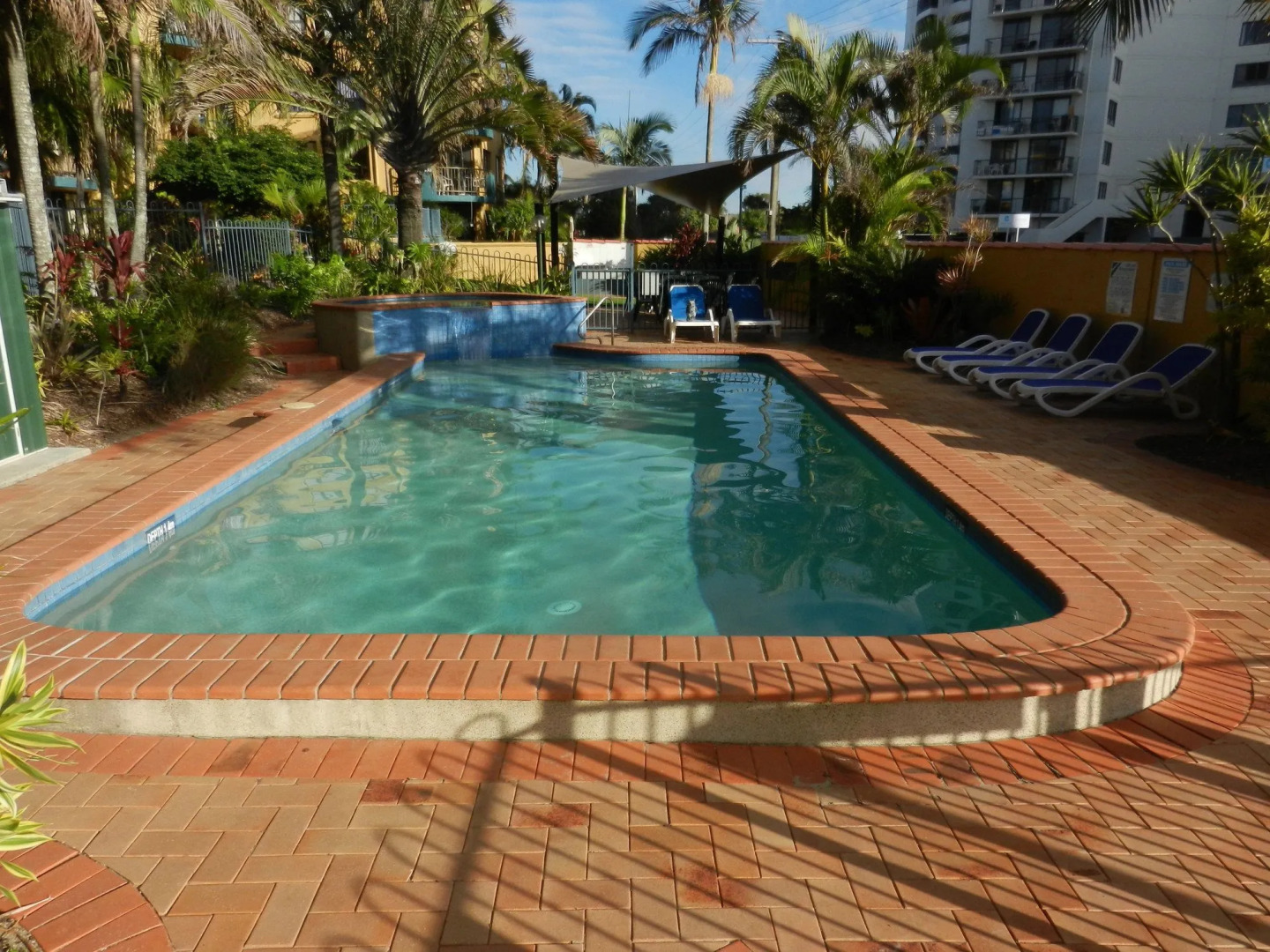 Kalua Holiday Apartments