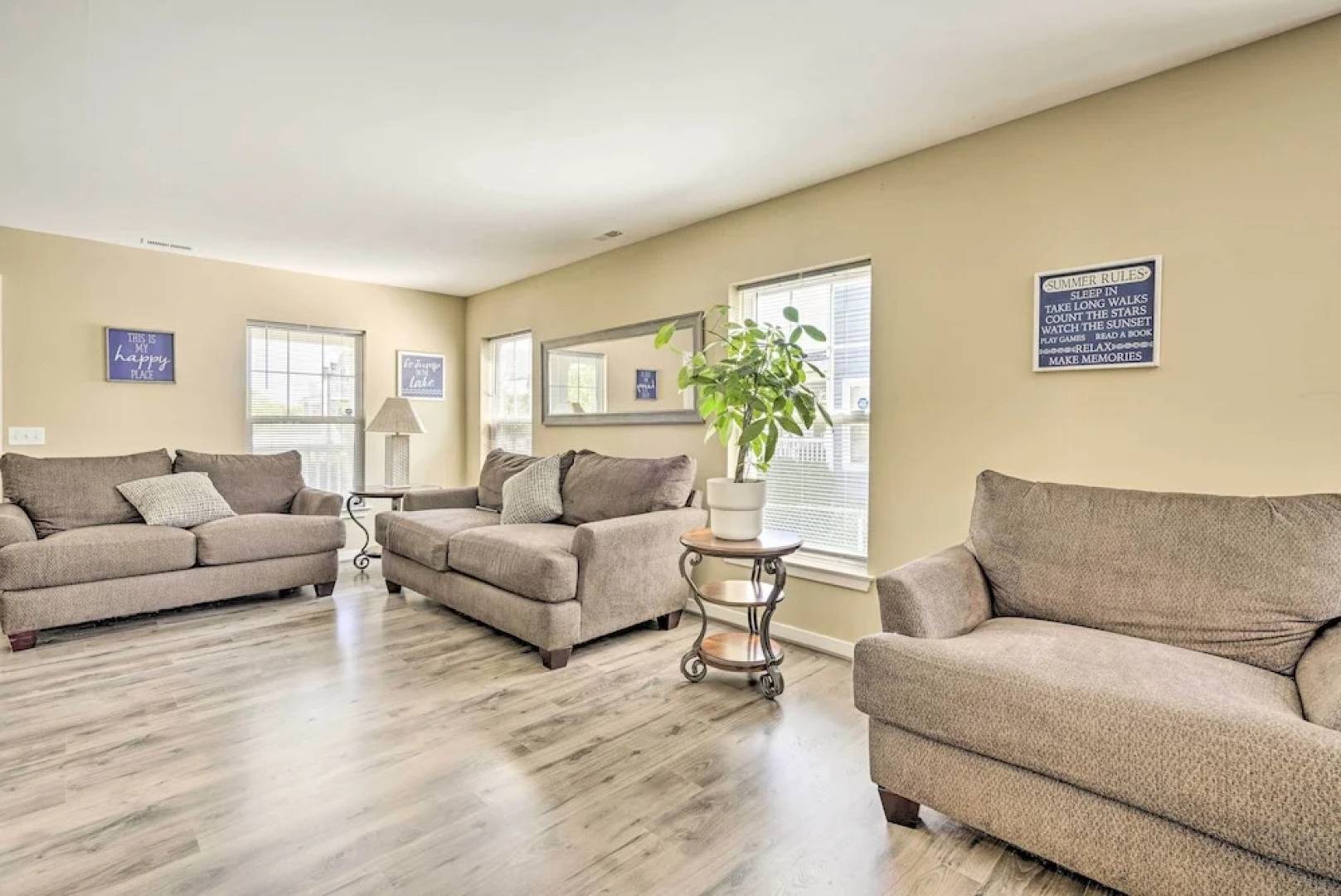 1 Mi to Beach & Casinos: Home in Atlantic City!