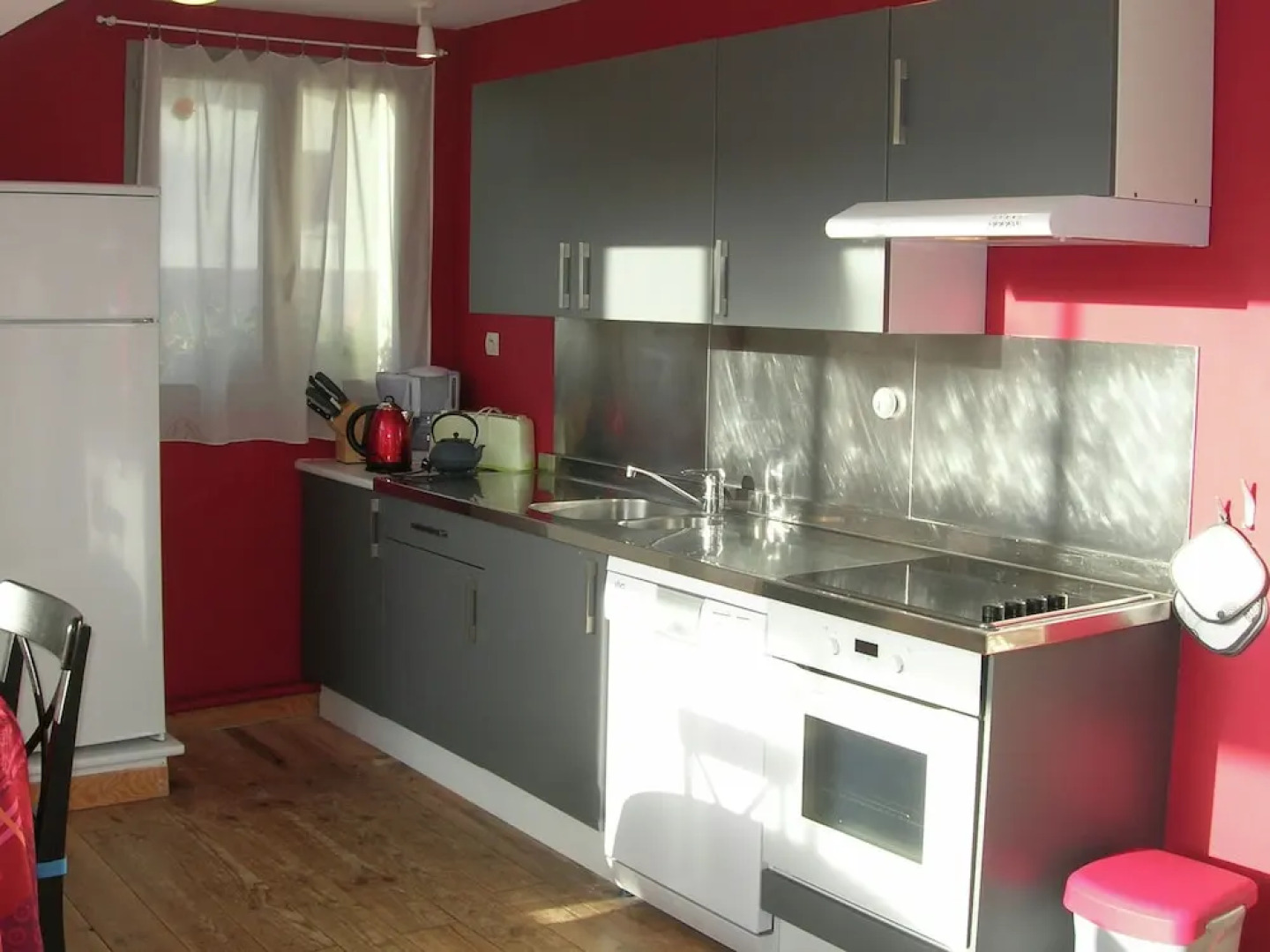 Luxurious Holiday Home near Courset with swimming pool