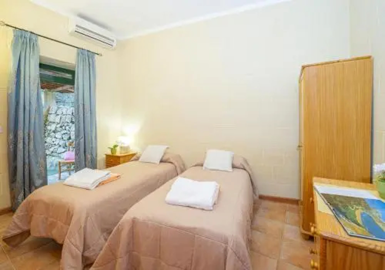 Cassetta Menzja Semi Detached Bungalow