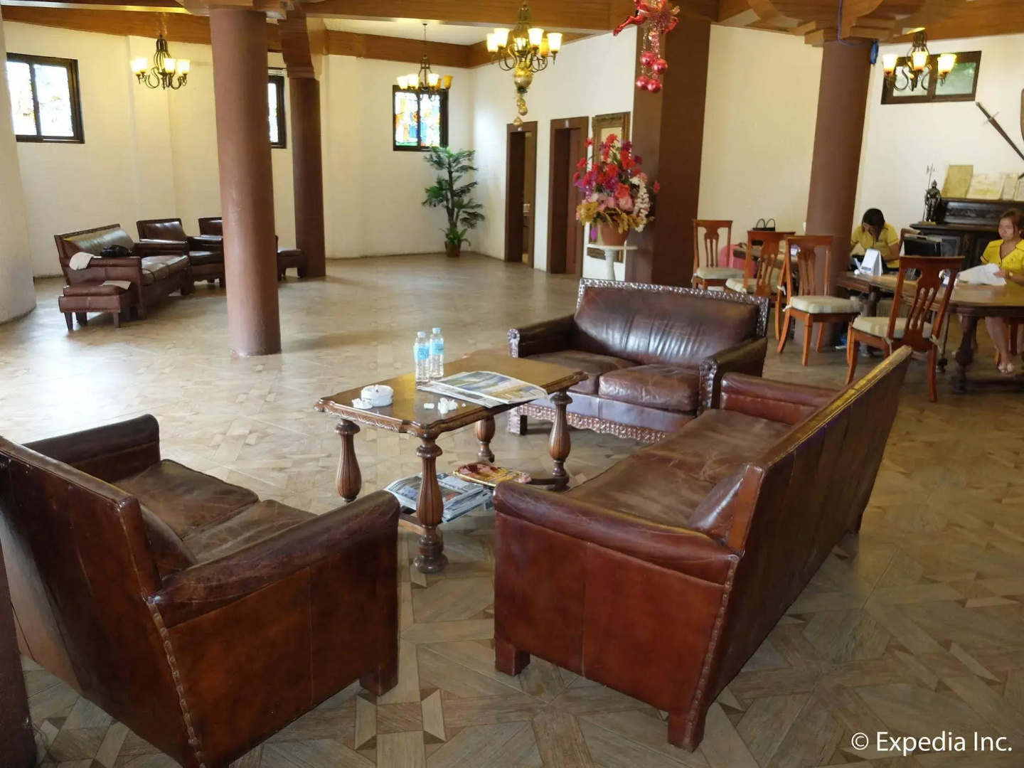 Lingganay Boracay Hotel Resort