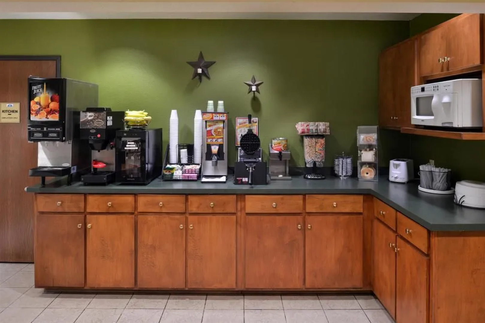 Americas Best Value Inn & Suites Star City