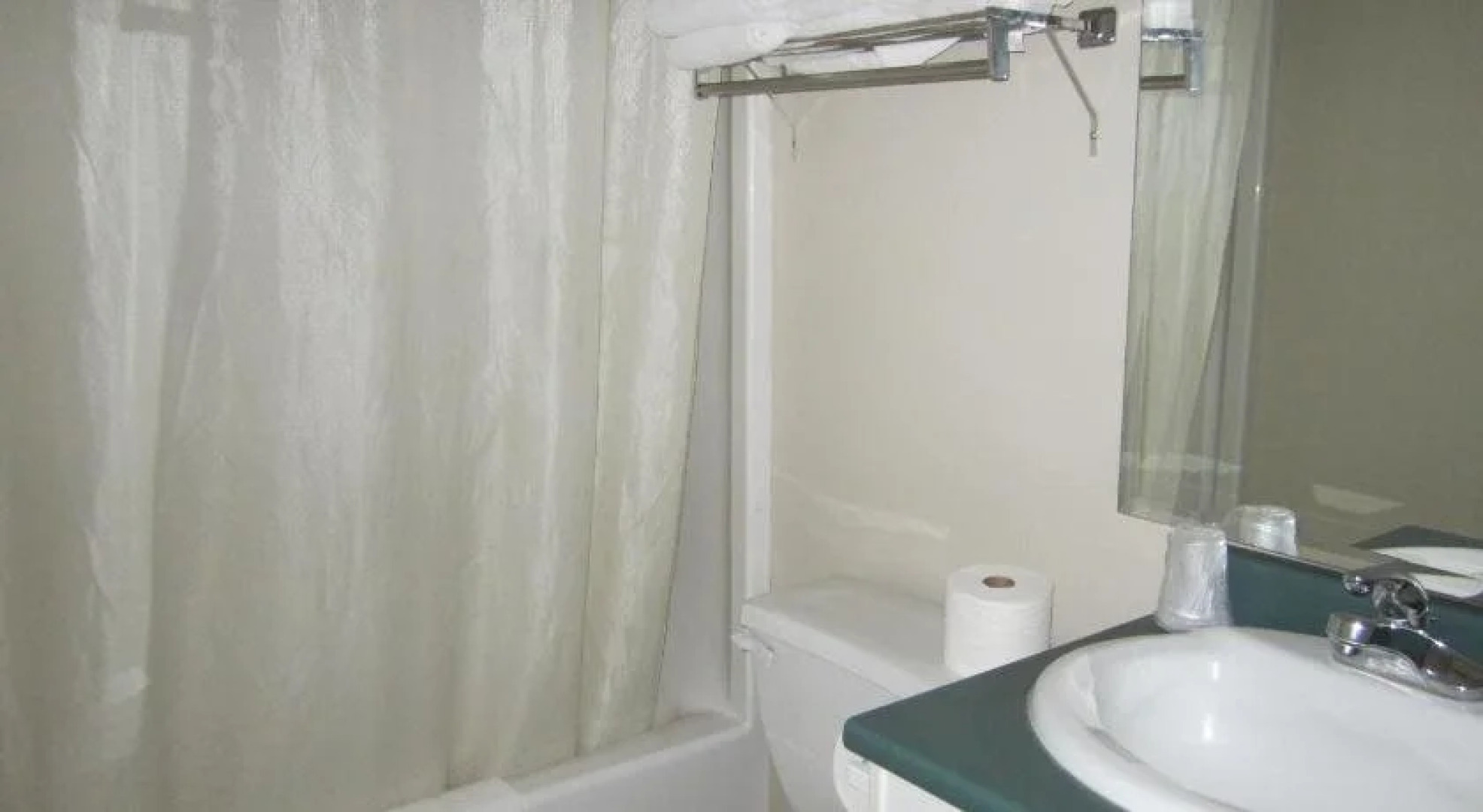 Travelodge by Wyndham Merritt