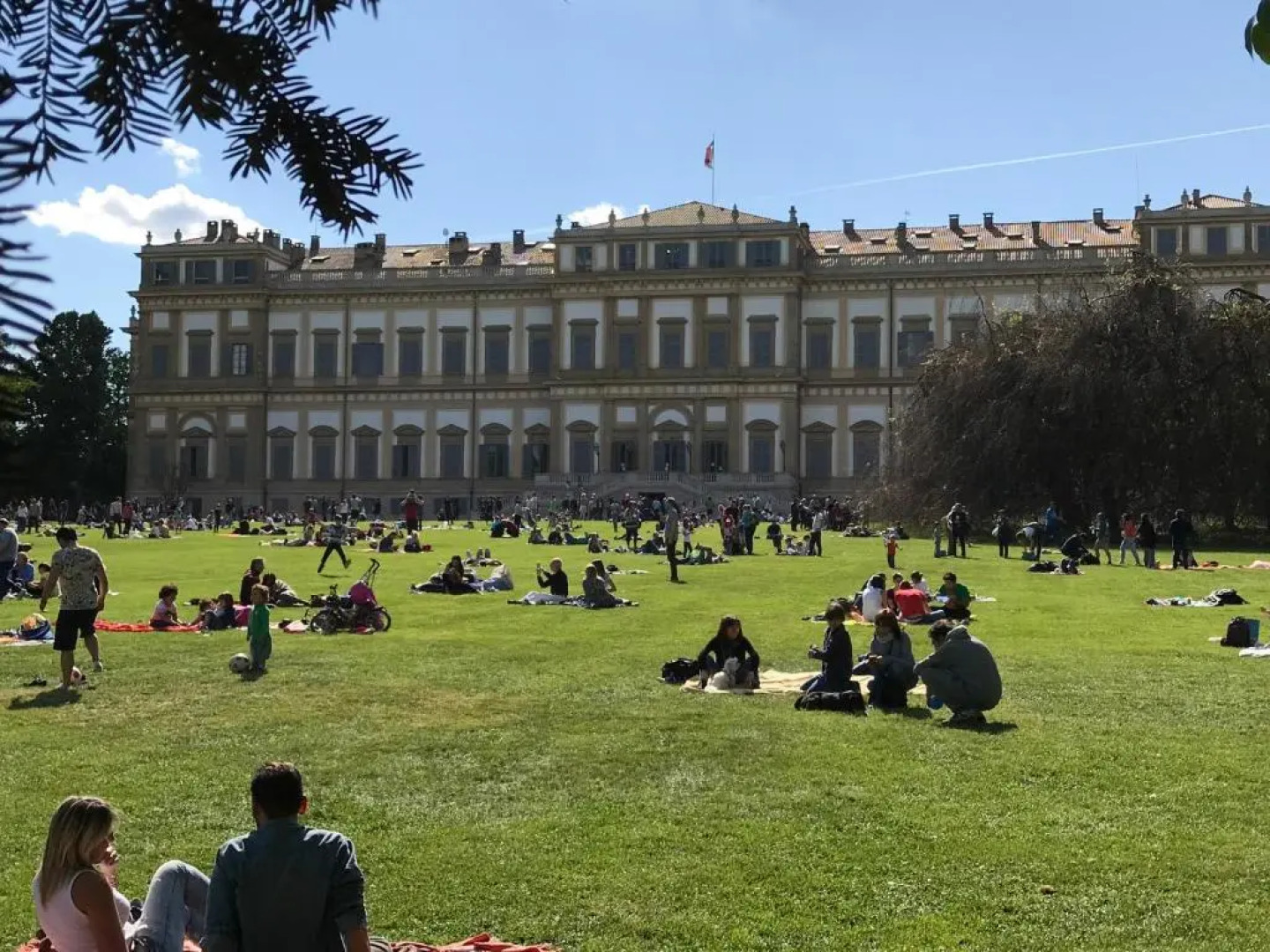 APPARTAMENTO AMPIO E INDIPENDENTE Con VISTA GIARDINO