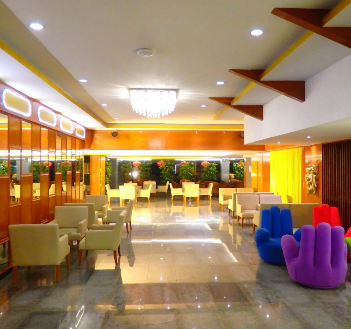 Pohseen Hotel