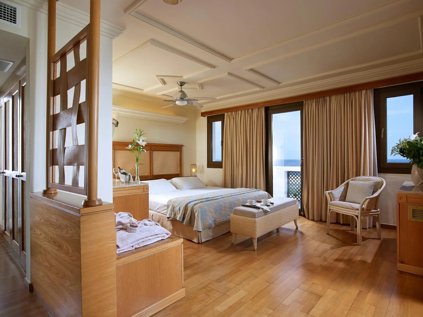 Aldemar Knossos Royal & Knossos Villas
