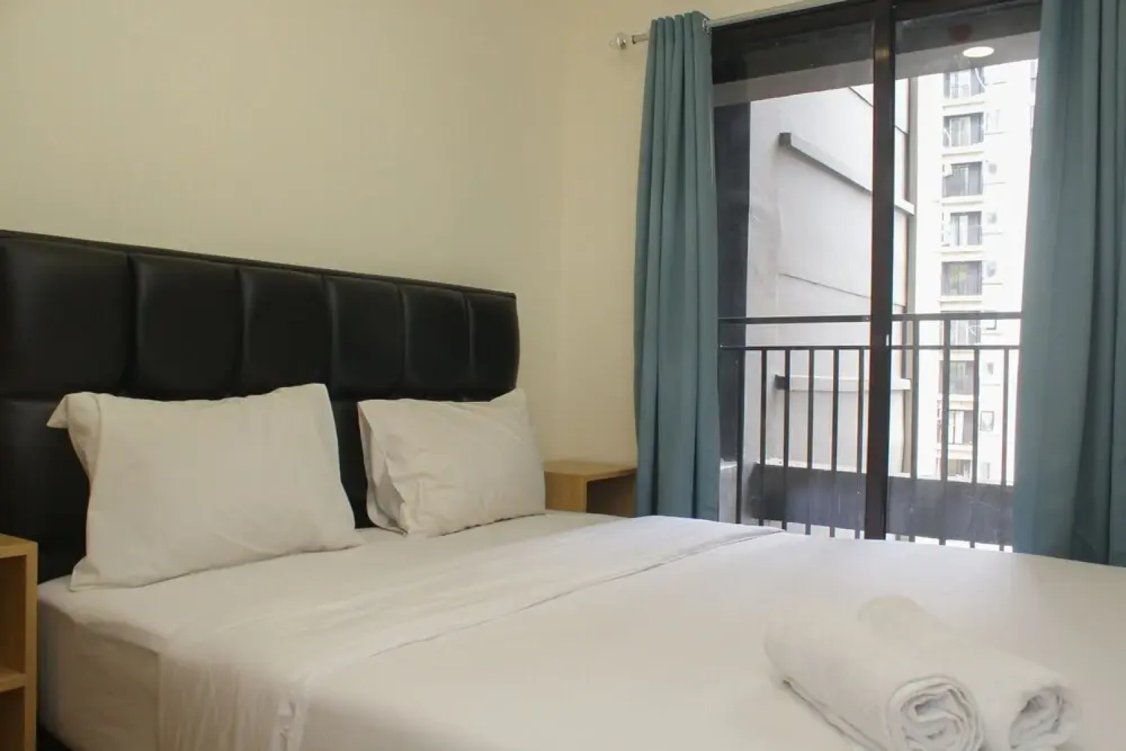 Comfort Living 2BR at Meikarta Apartment