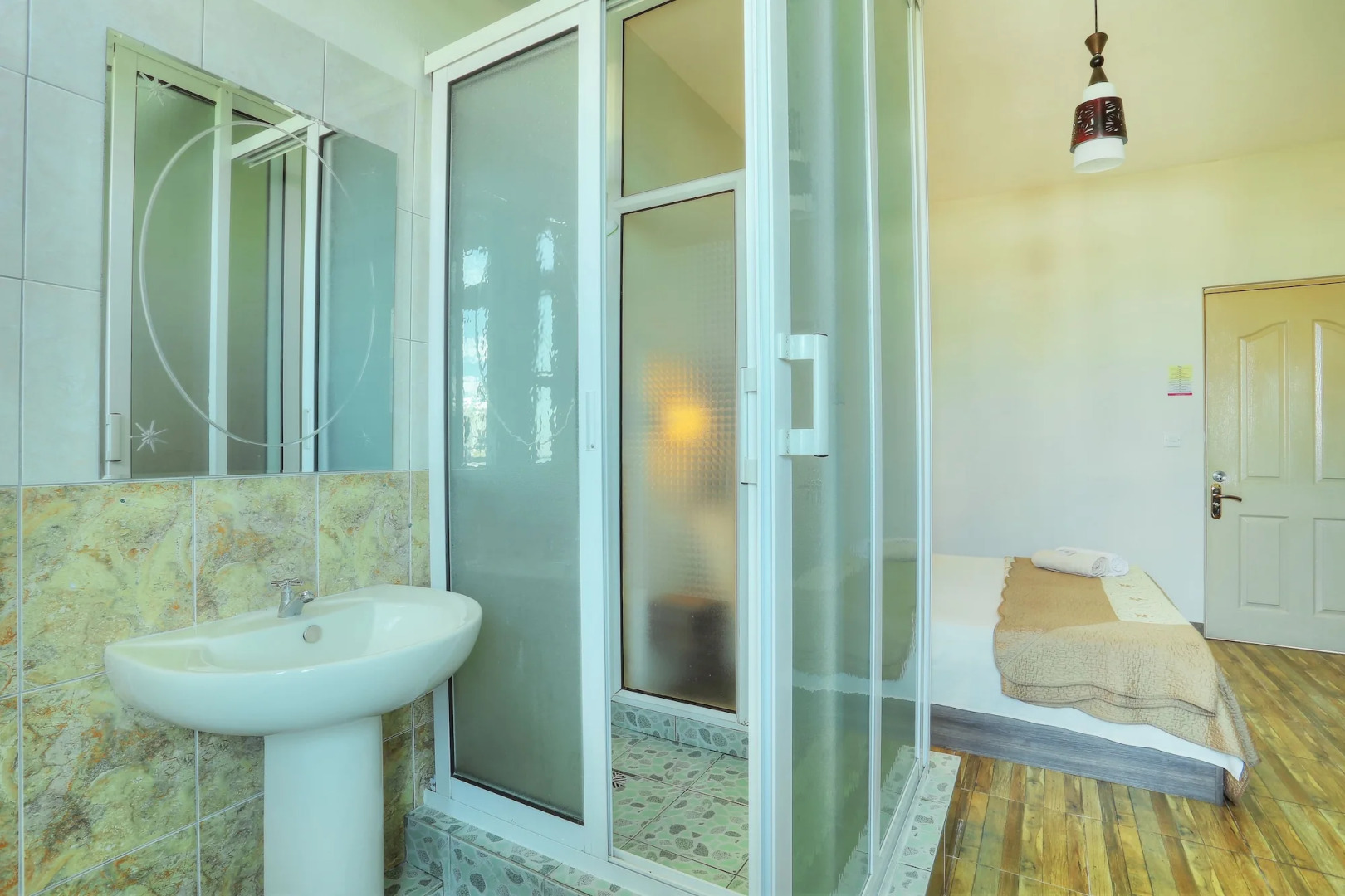 ONS Motel & Guest House