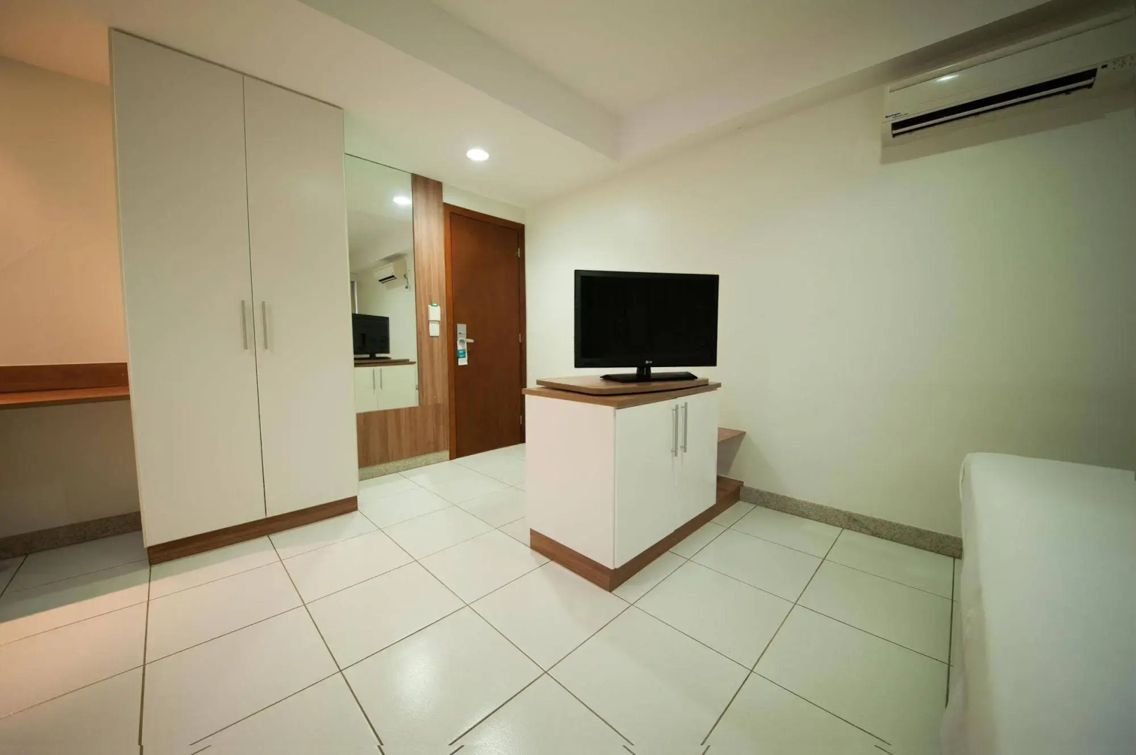 Premium Executive Hotel