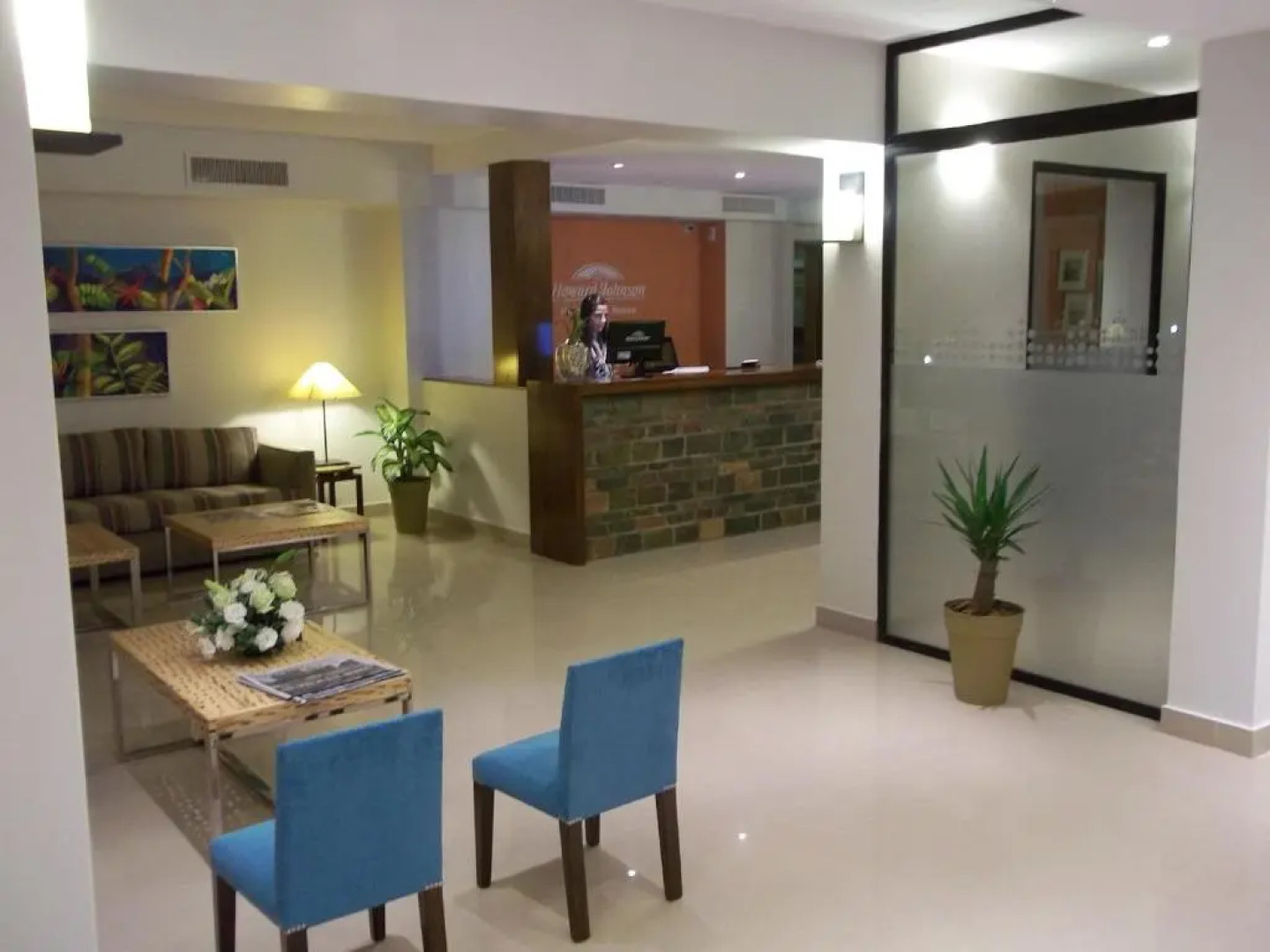 Howard Johnson by Wyndham Yerba Buena