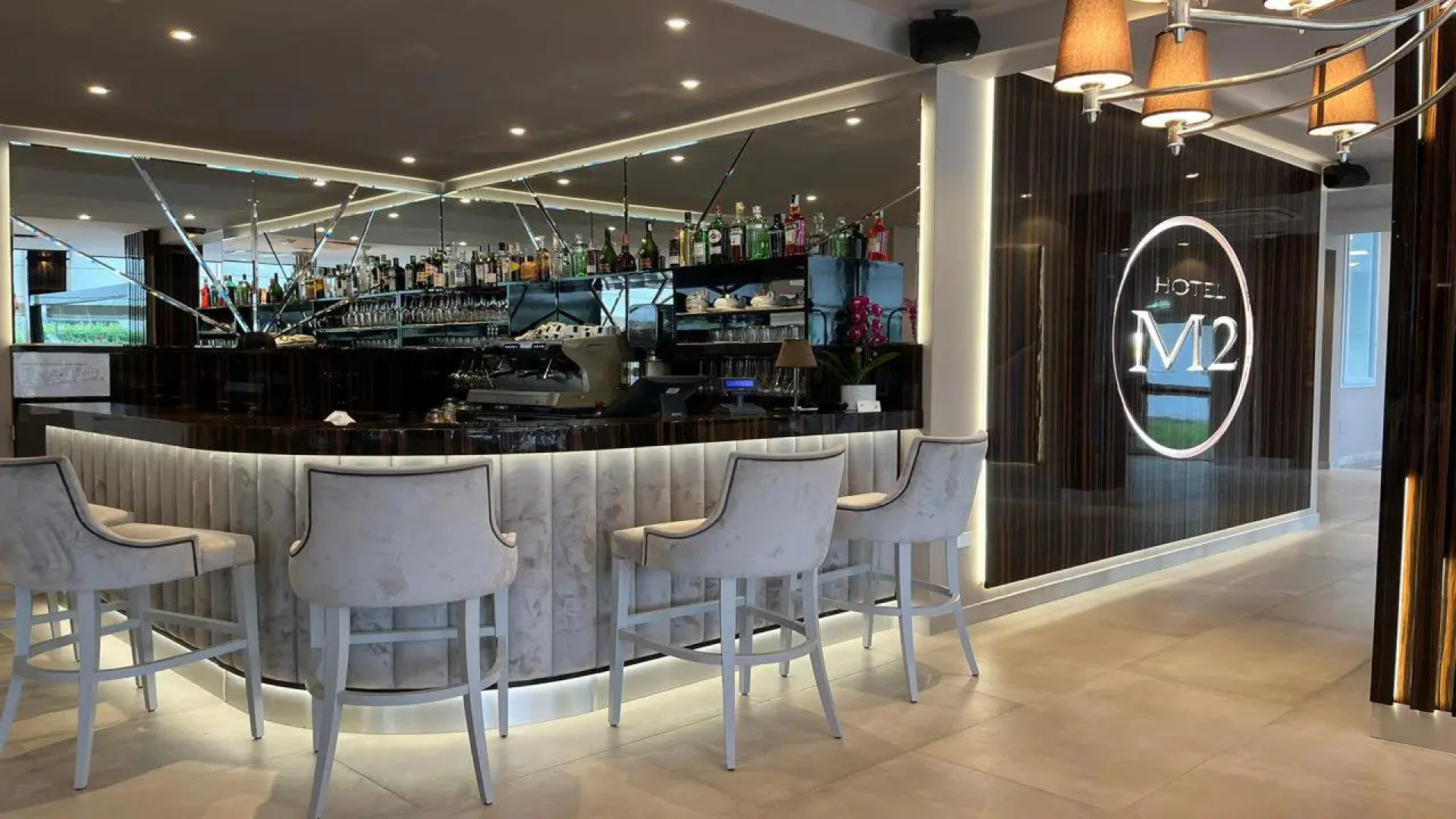 M2 Hotel