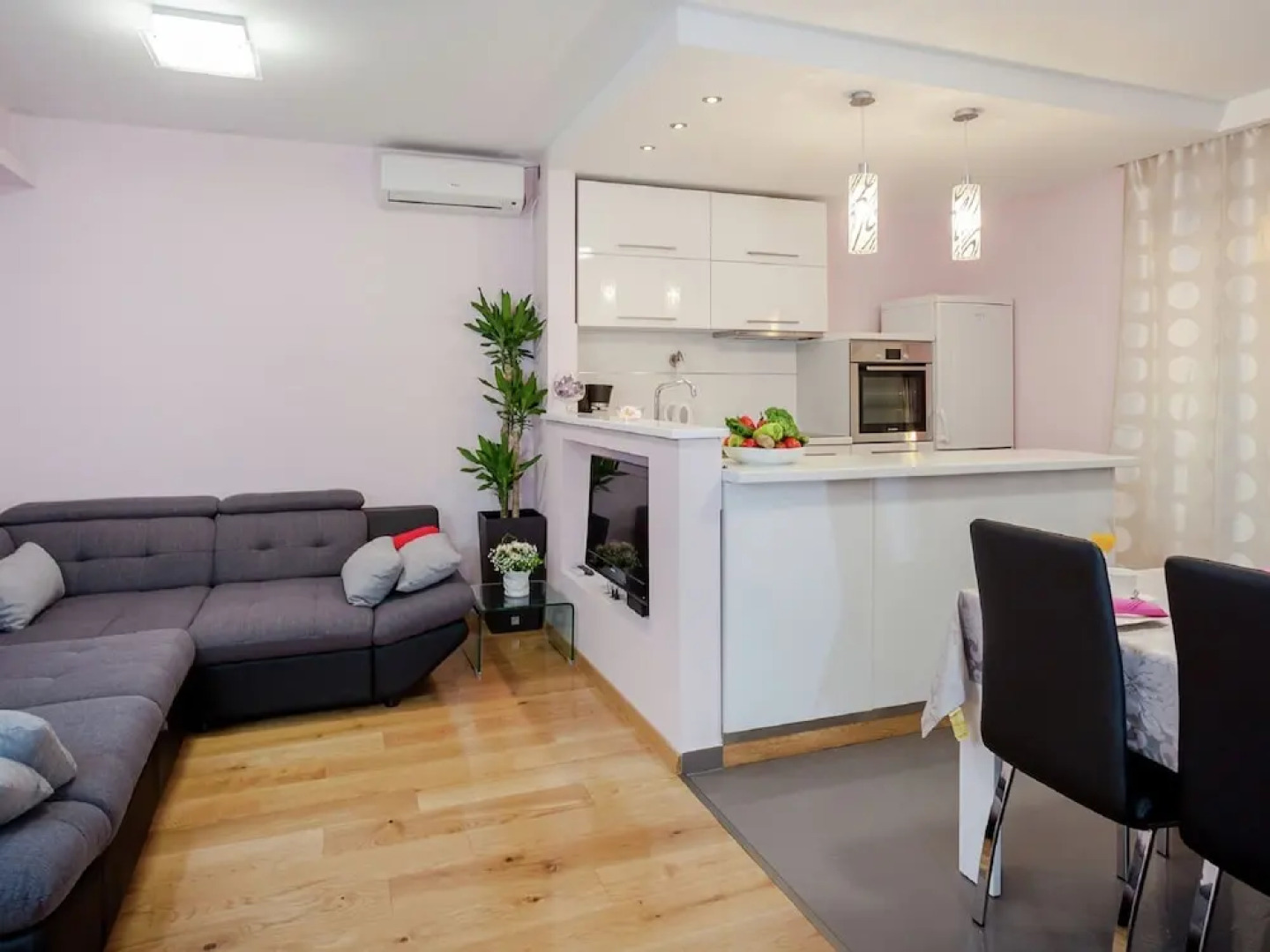 Modern Apartment in Dalmatia Near the Sea