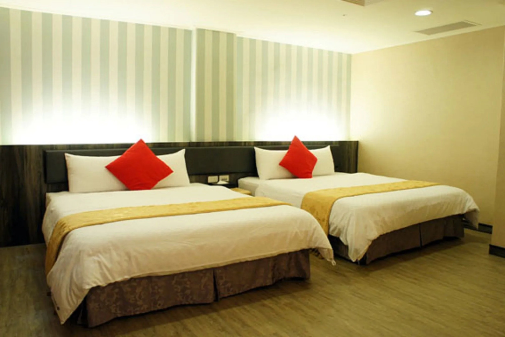 Fish Hotel Kaohsiung