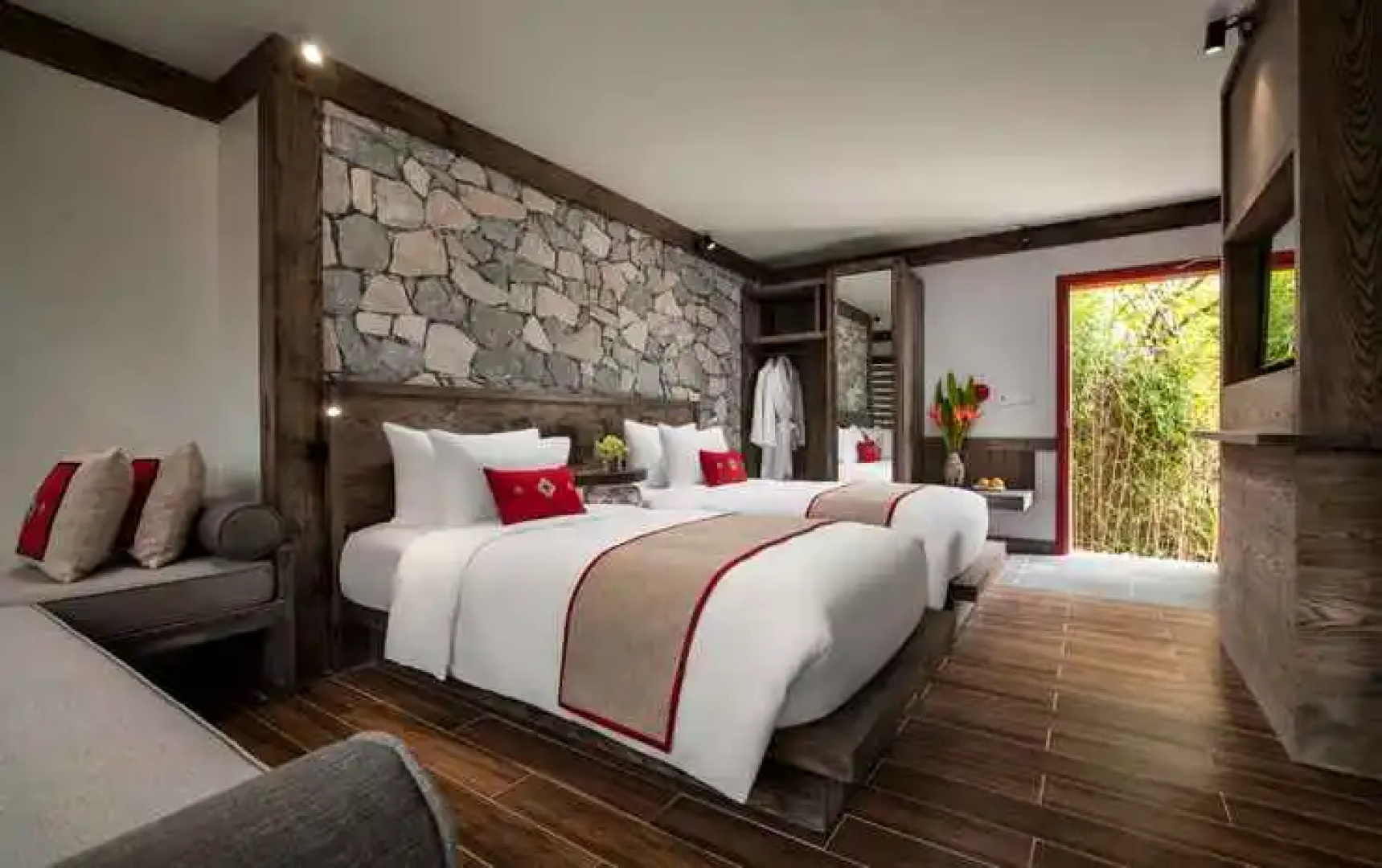 Sapa CatCat Hills Resort