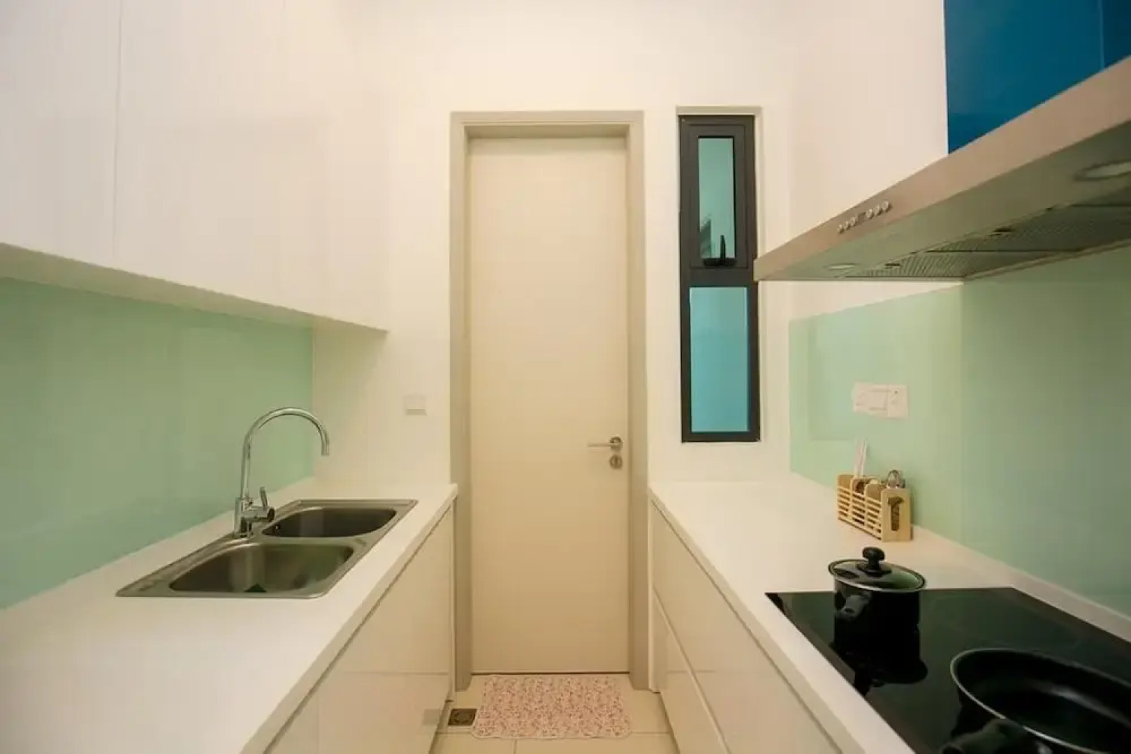 Jazz Service Suites by Sanguine