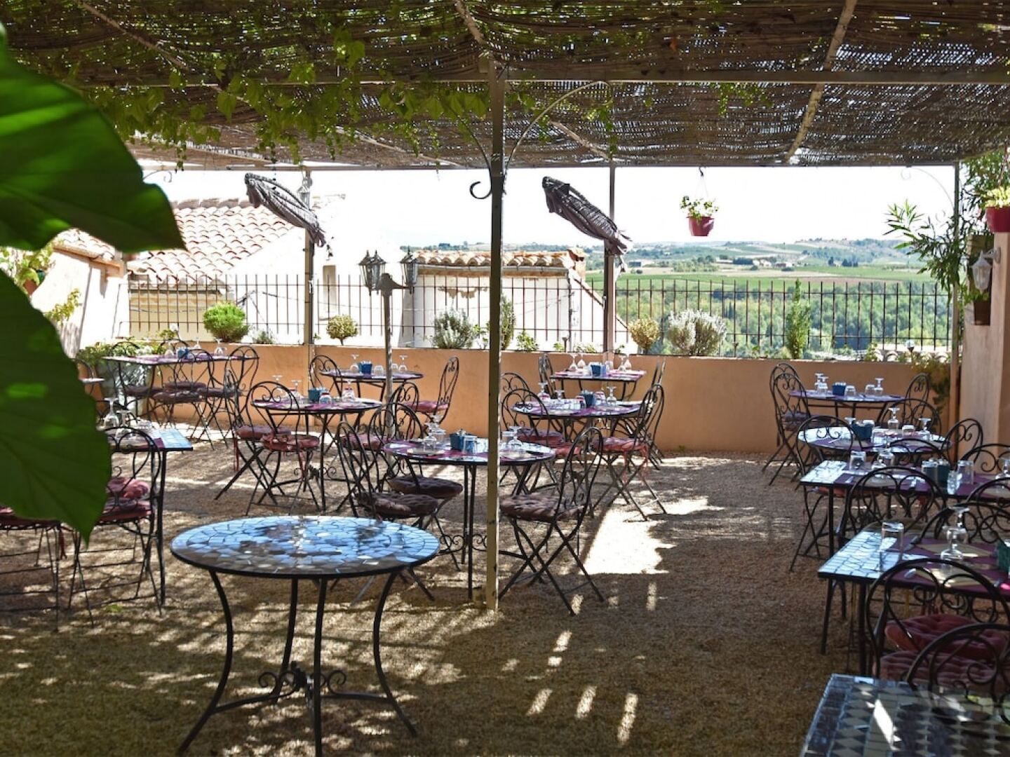 Luxury villa in Preixan with a view of Carcassonne