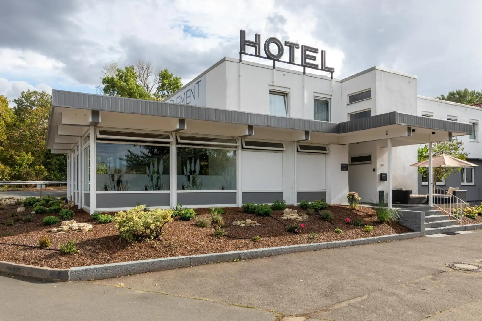 Hotel Clement - Bed & Breakfast