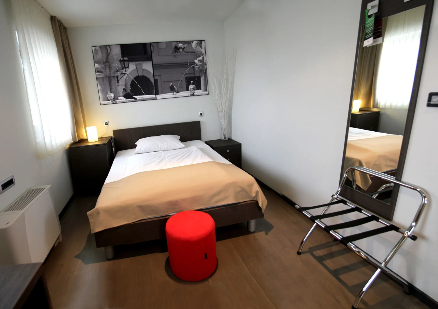 Nitro Rooms