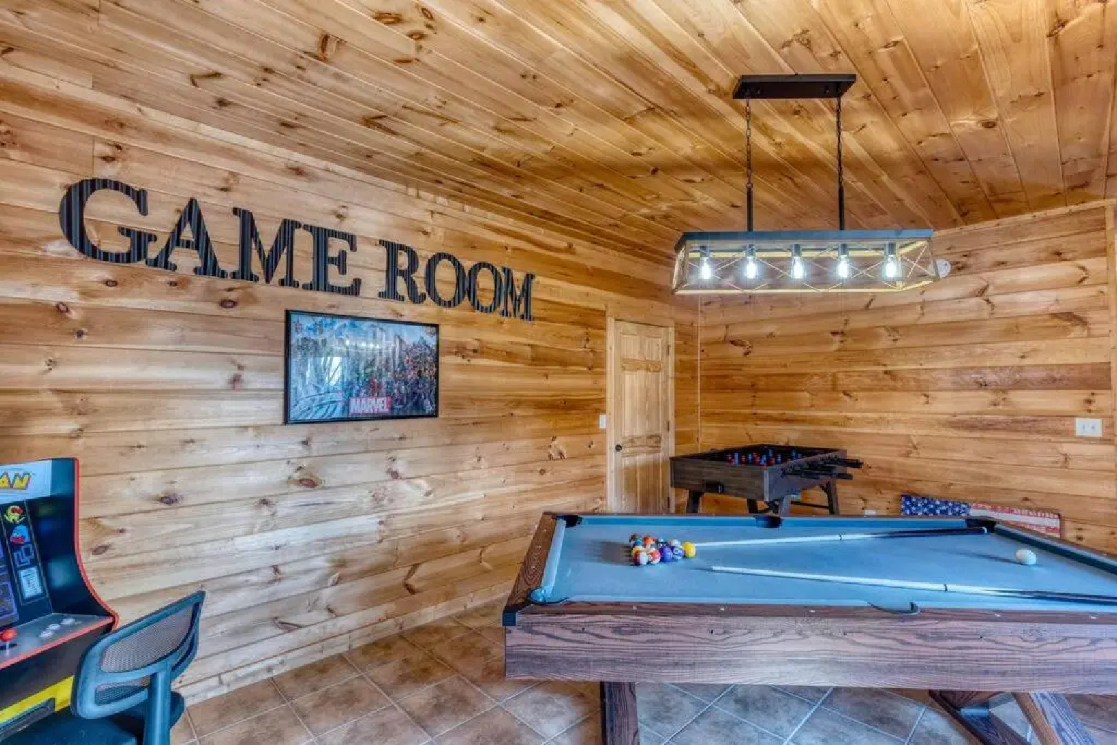 MTN Cabin Sleeps 10 - 5 Mins To Fishing & Camping