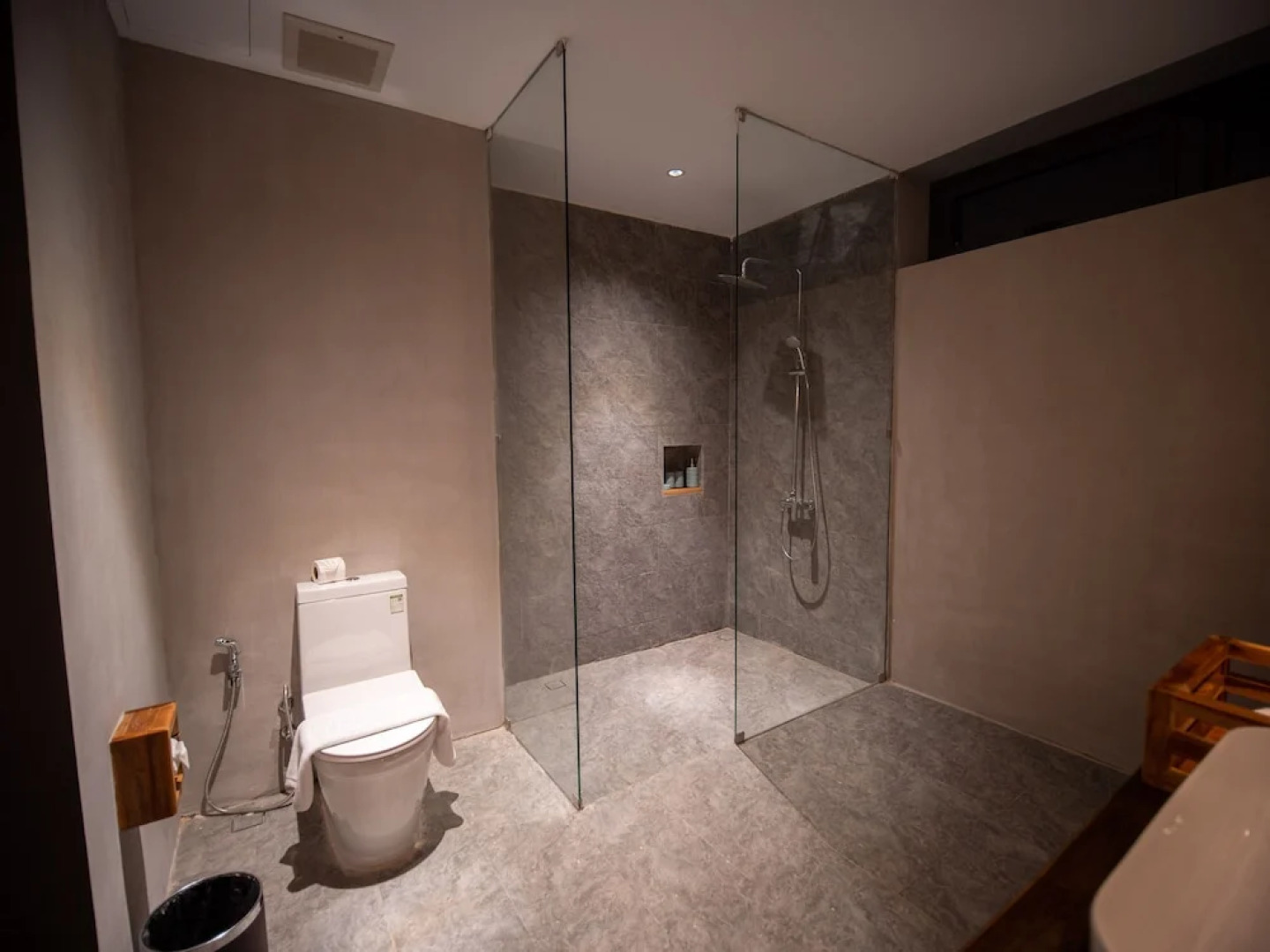 Zwekapin Valley Resort & Spa