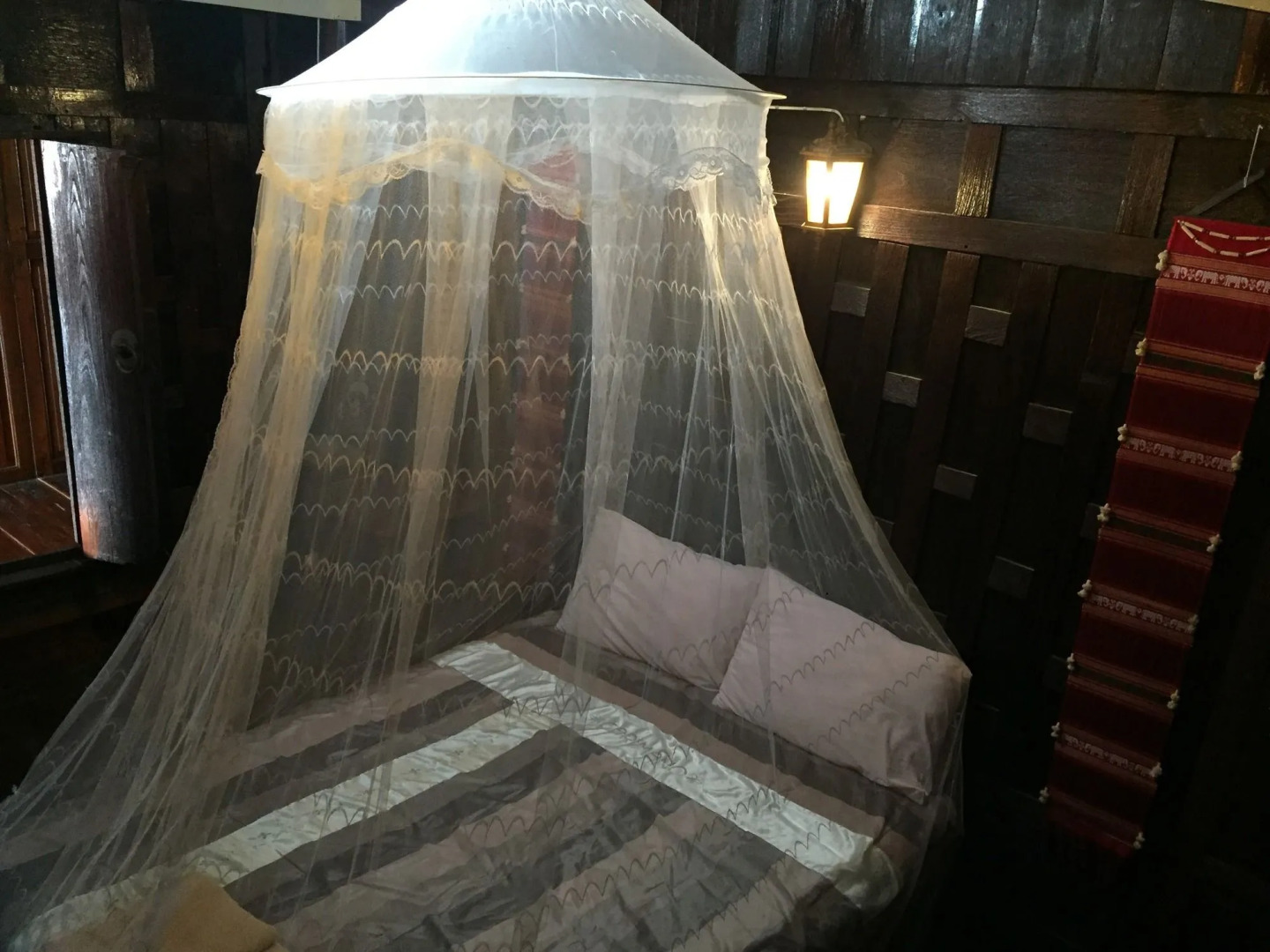 Baan Are Gong Riverside Homestay