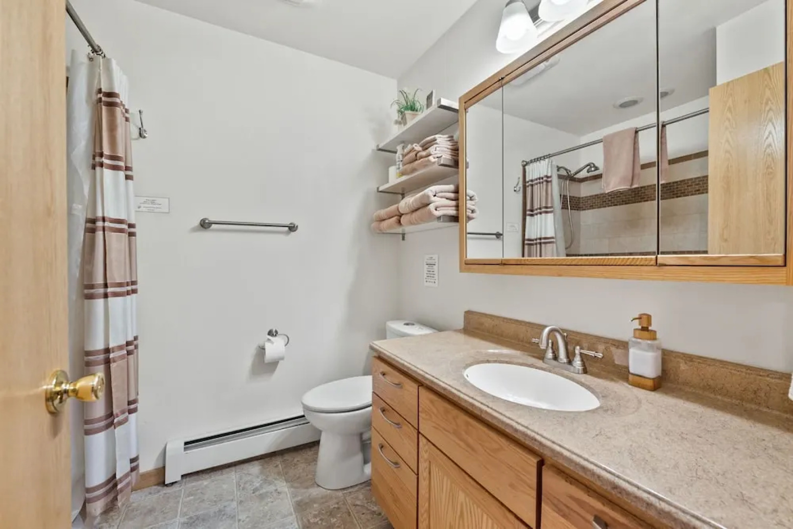 Bear Lake Lodgings Bed & Breakfast