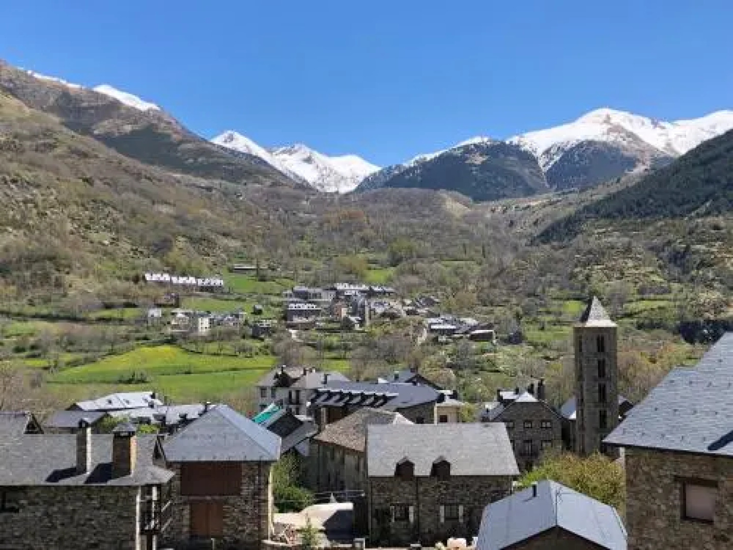 Apartaments El Tarter