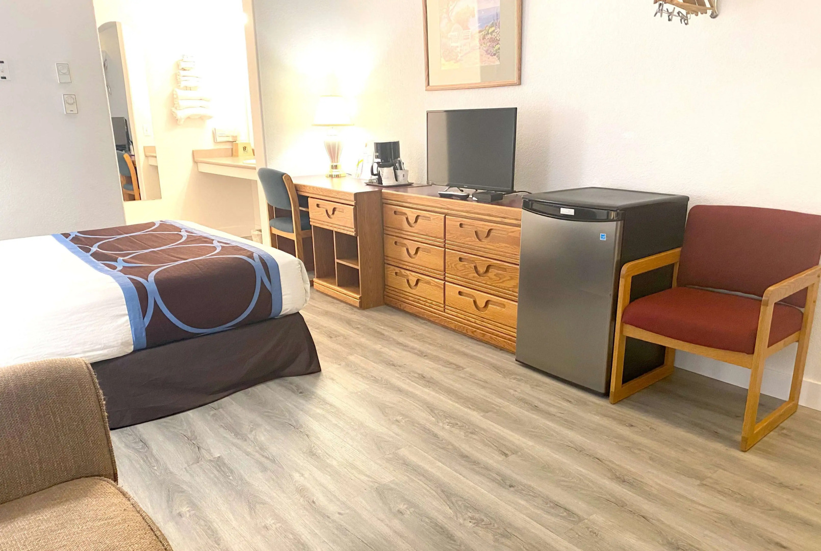 Super 8 by Wyndham Sicamous