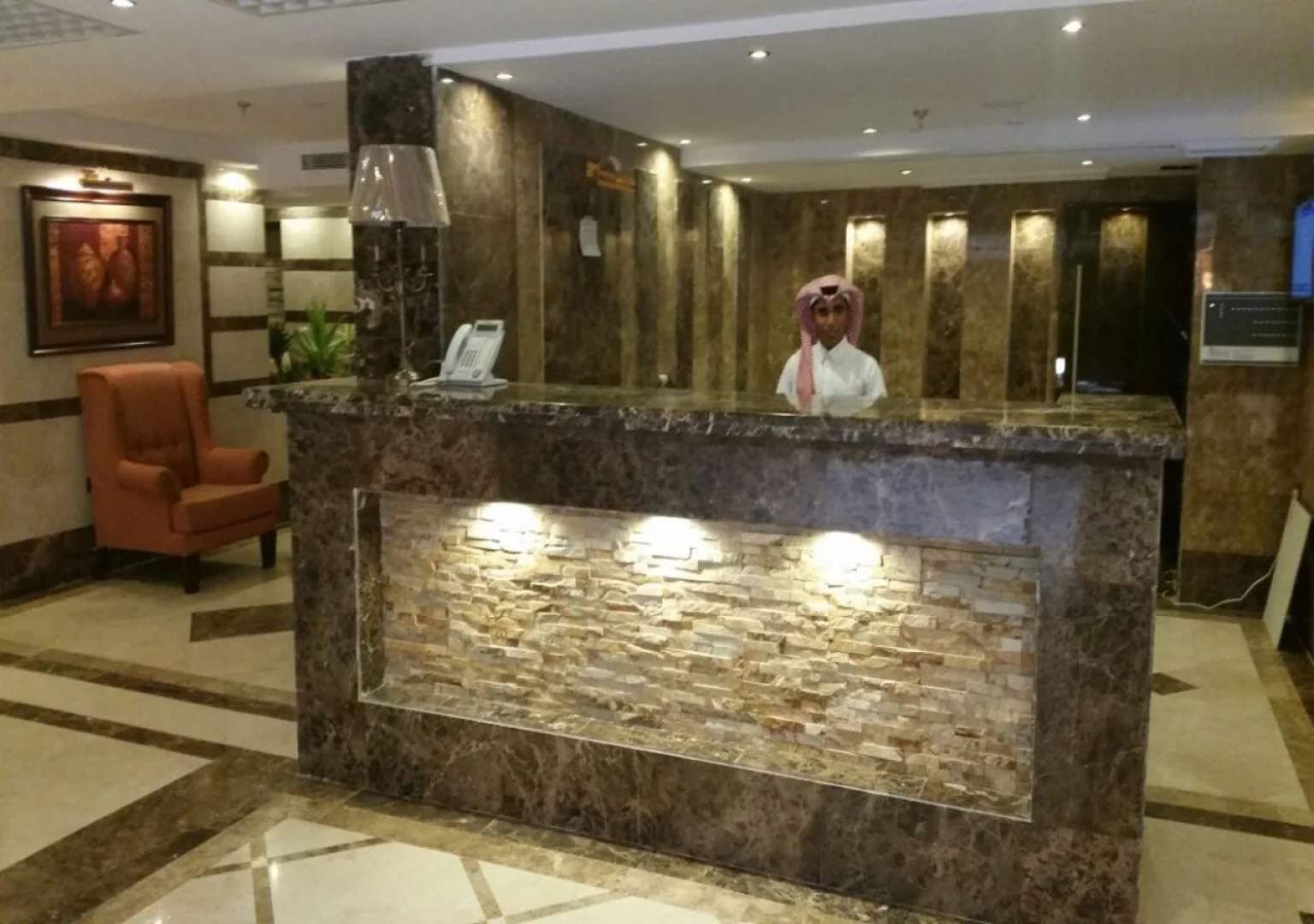 Jewar Al Bait Hotel