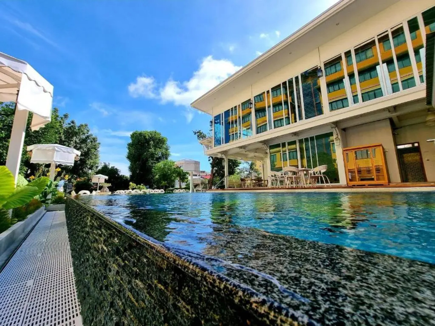 Gallery Design Hotel