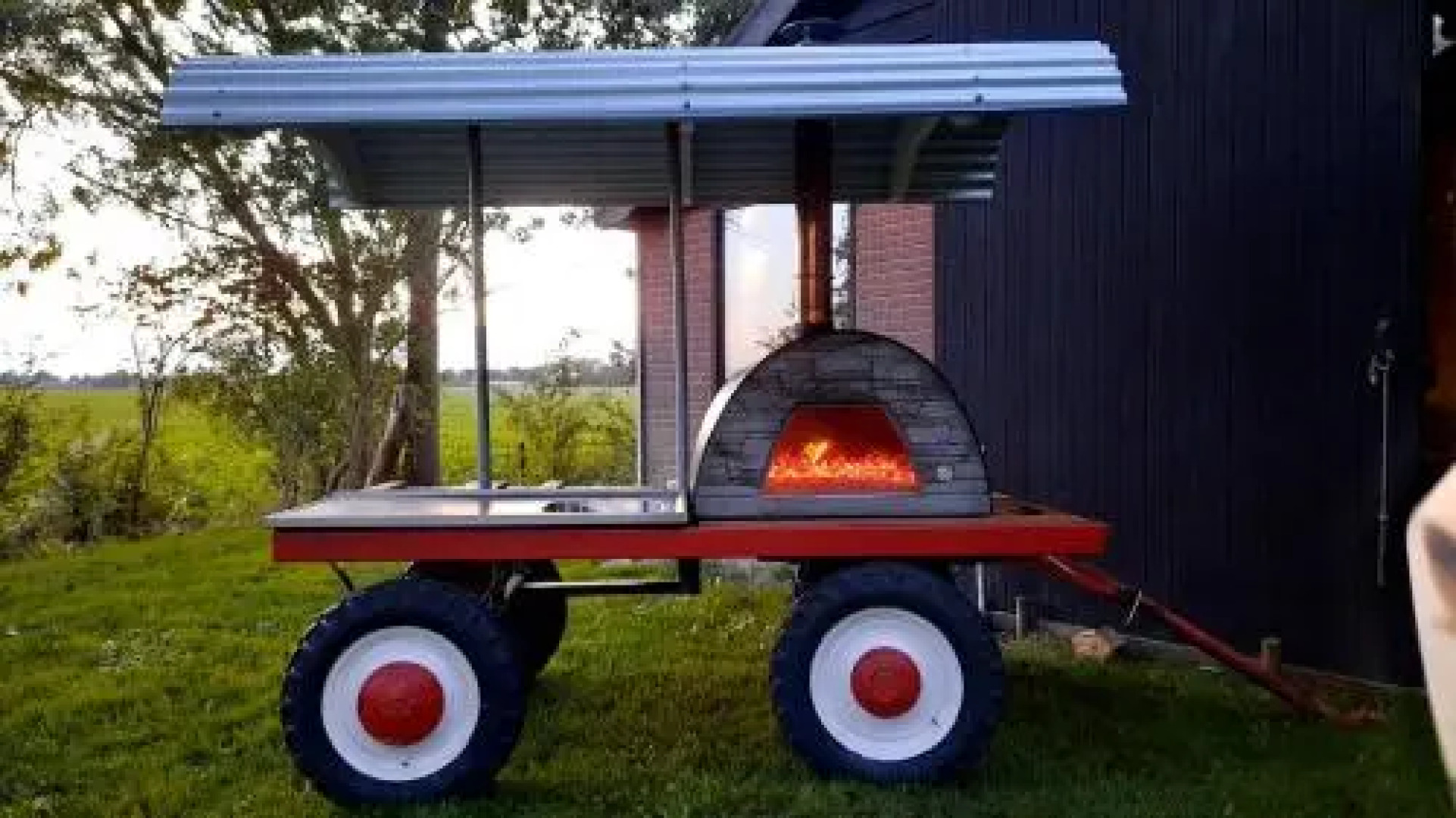de Opkikker Riant vakantiehuis met jacuzzi in Giethoorn