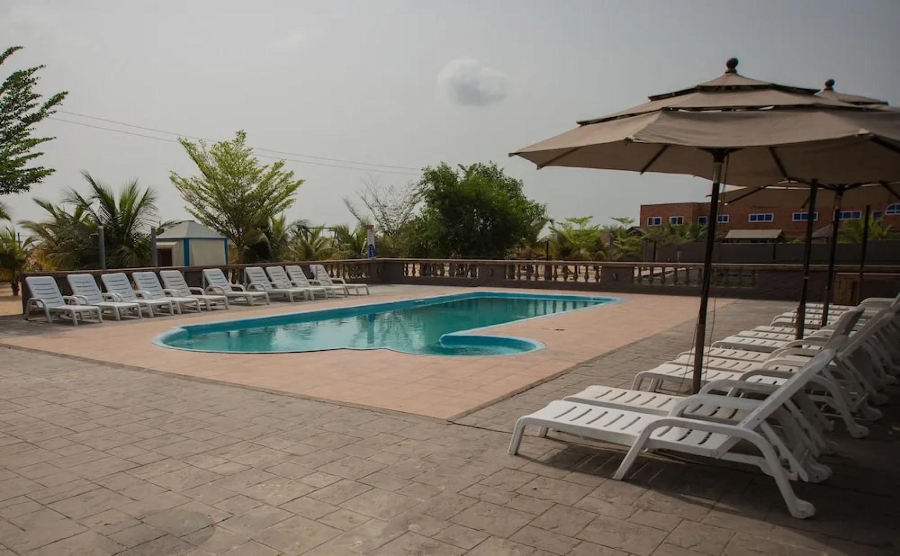 Aborigines beach resort