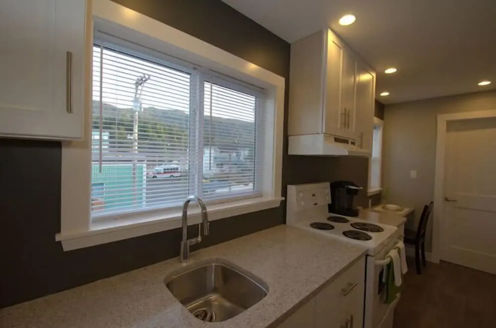 First Avenue Executive Suites