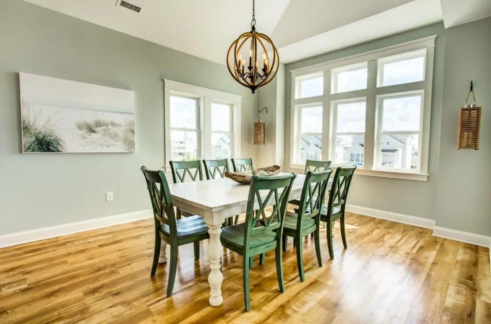 4056 - Tight Lines & Tan Lines