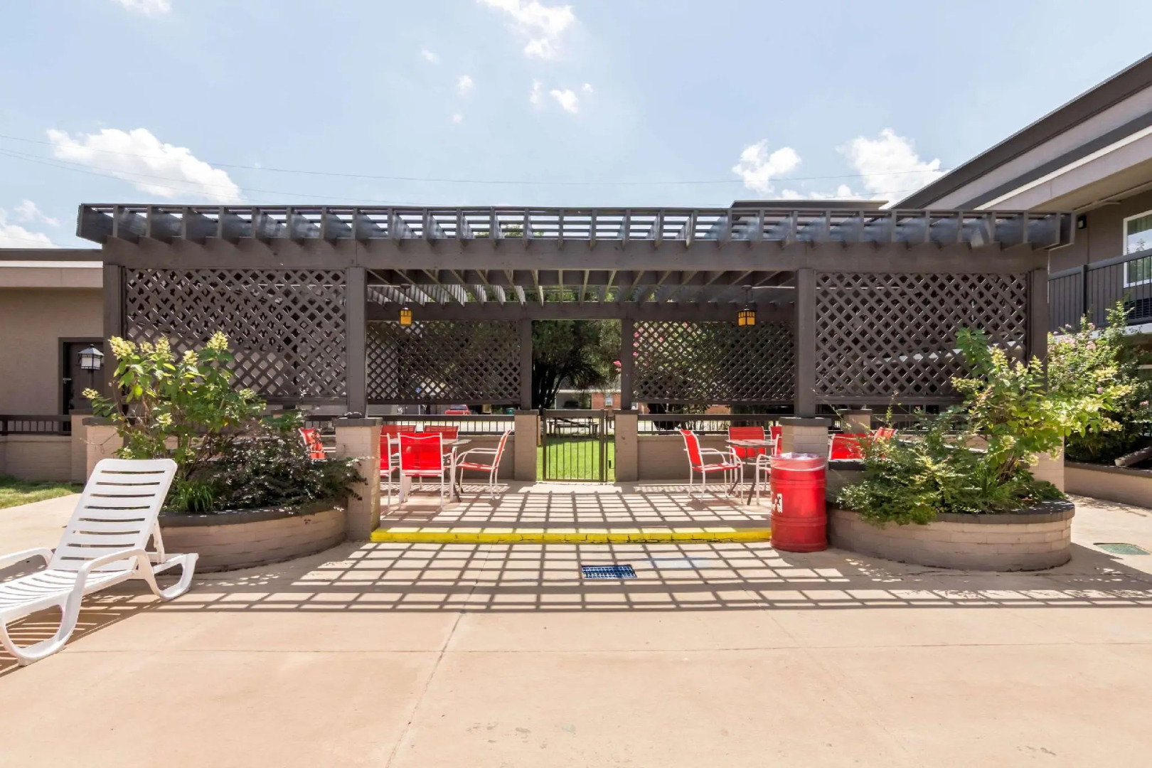 Clarion Inn & Suites Russellville I-40