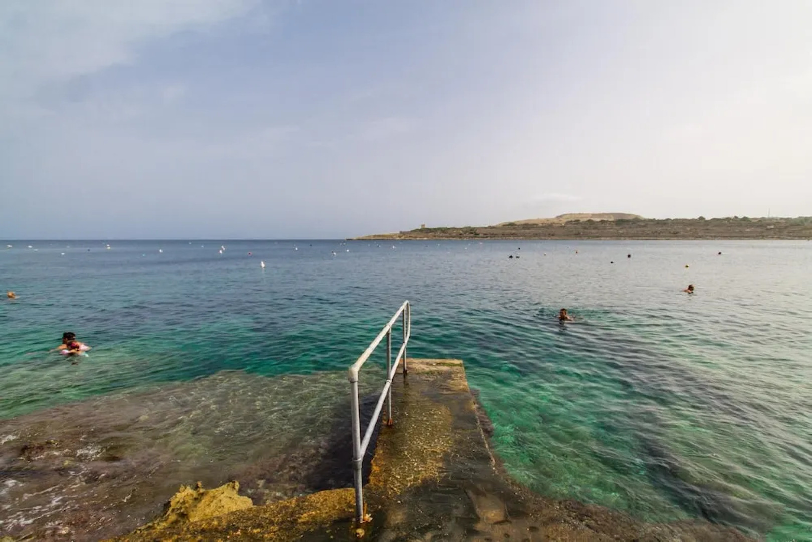 Modern Beautifull Pool And Sea Apt Qawra