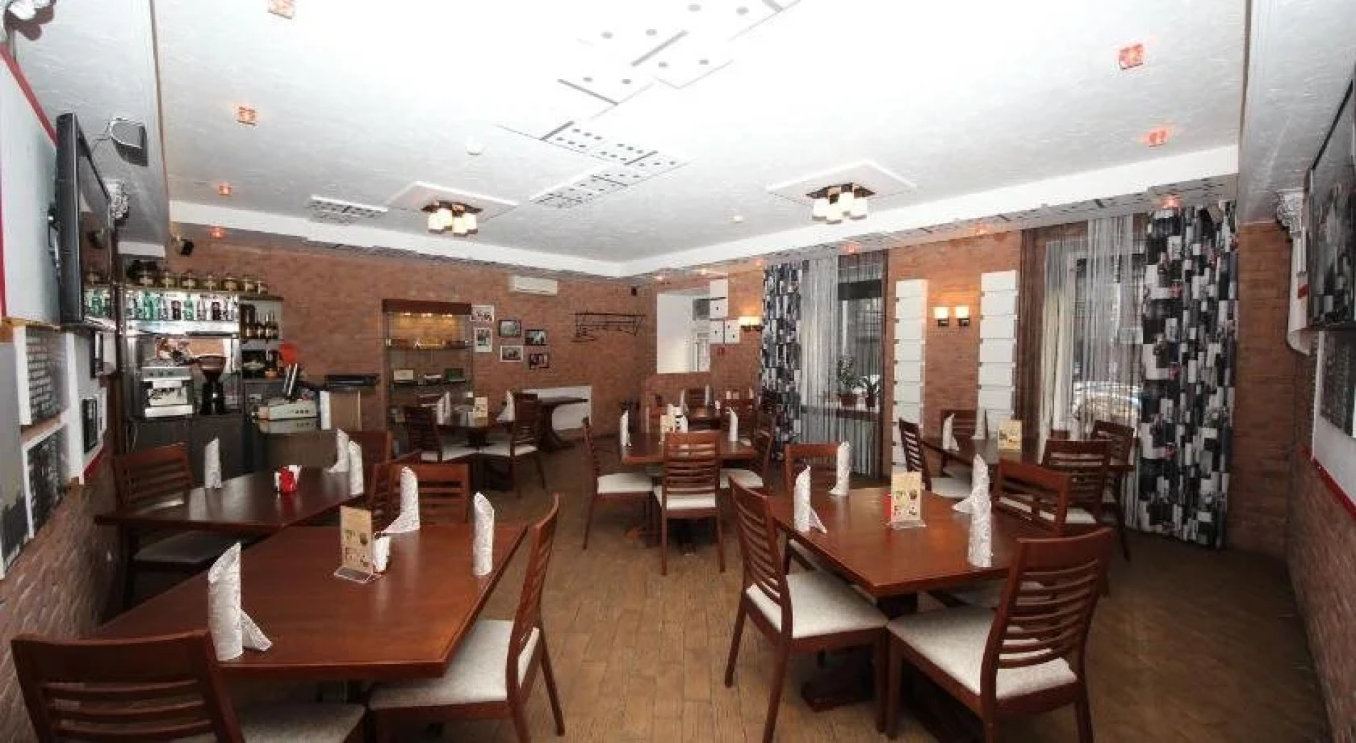 Невский двор