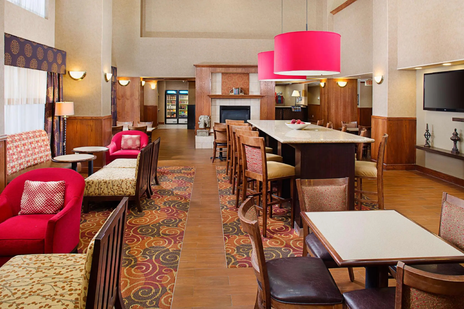 Hampton Inn & Suites Denton