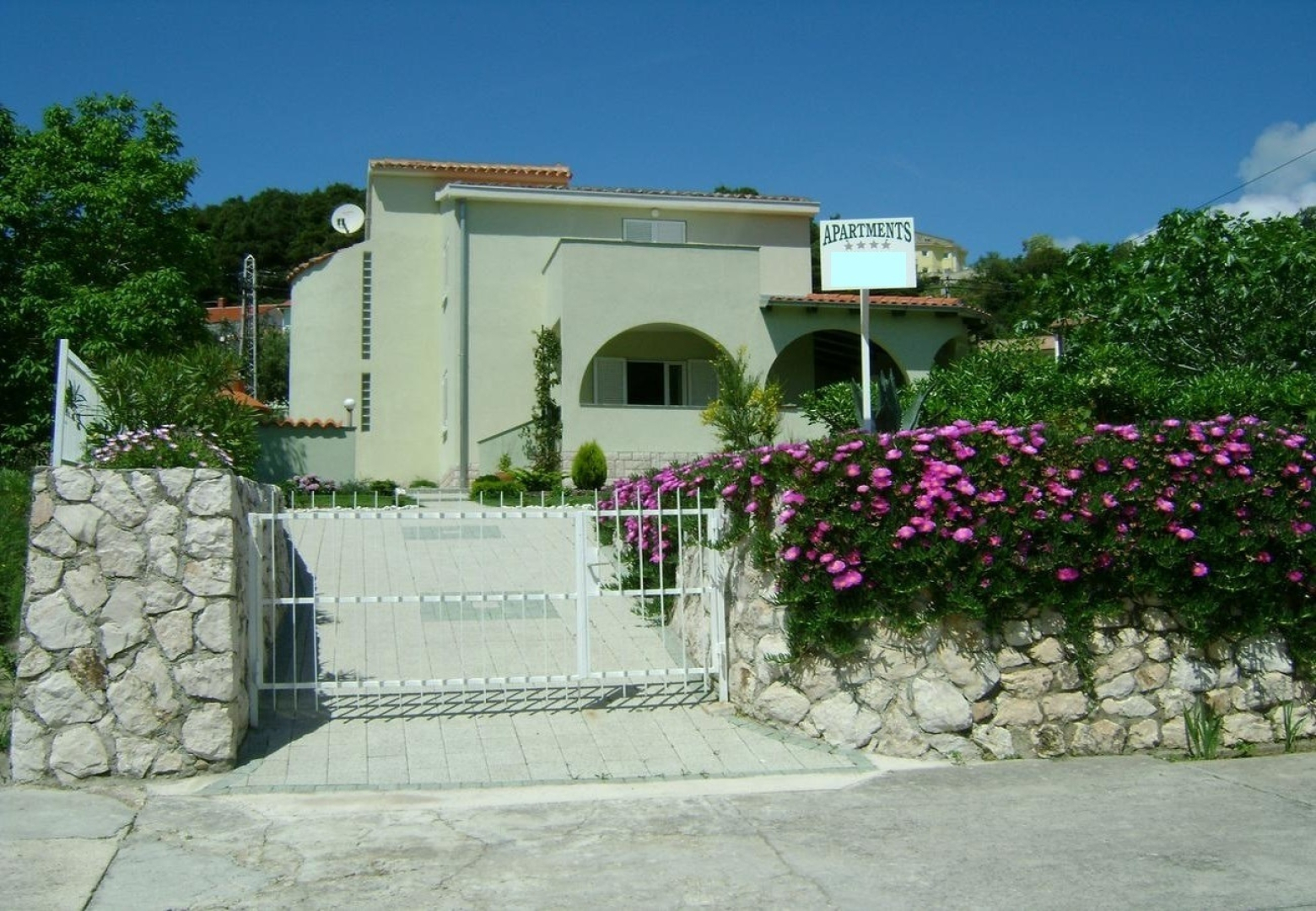 Studio apartment Zdene - with parking : SA2 Banjol, Island Rab