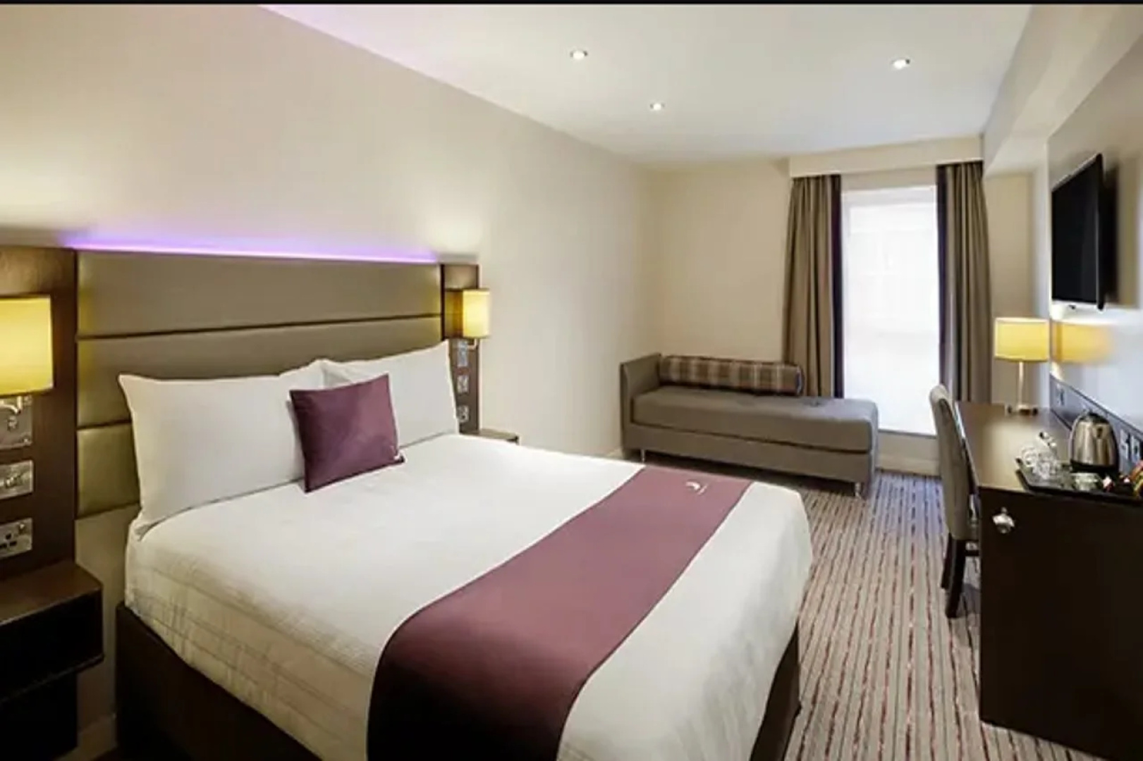 Premier Inn Glasgow - Motherwell