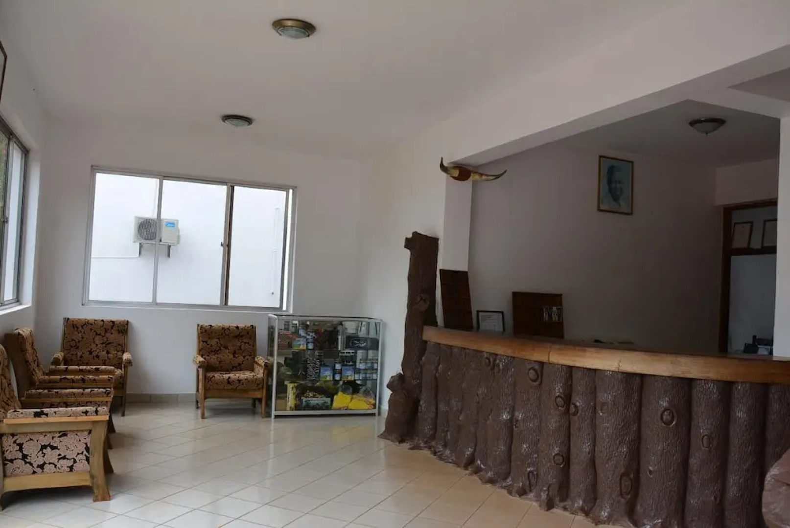 Keys Hotel Mbokomu Branch