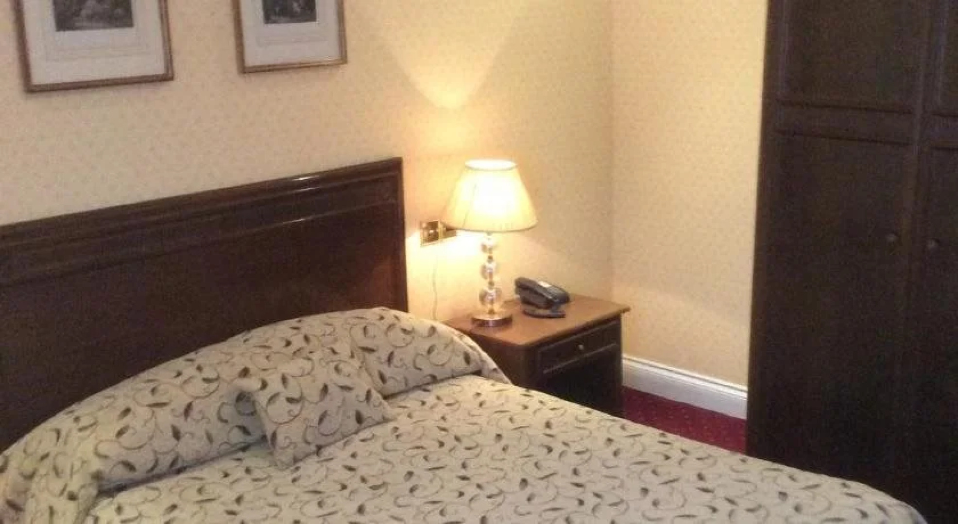 The Golden Lion Hotel