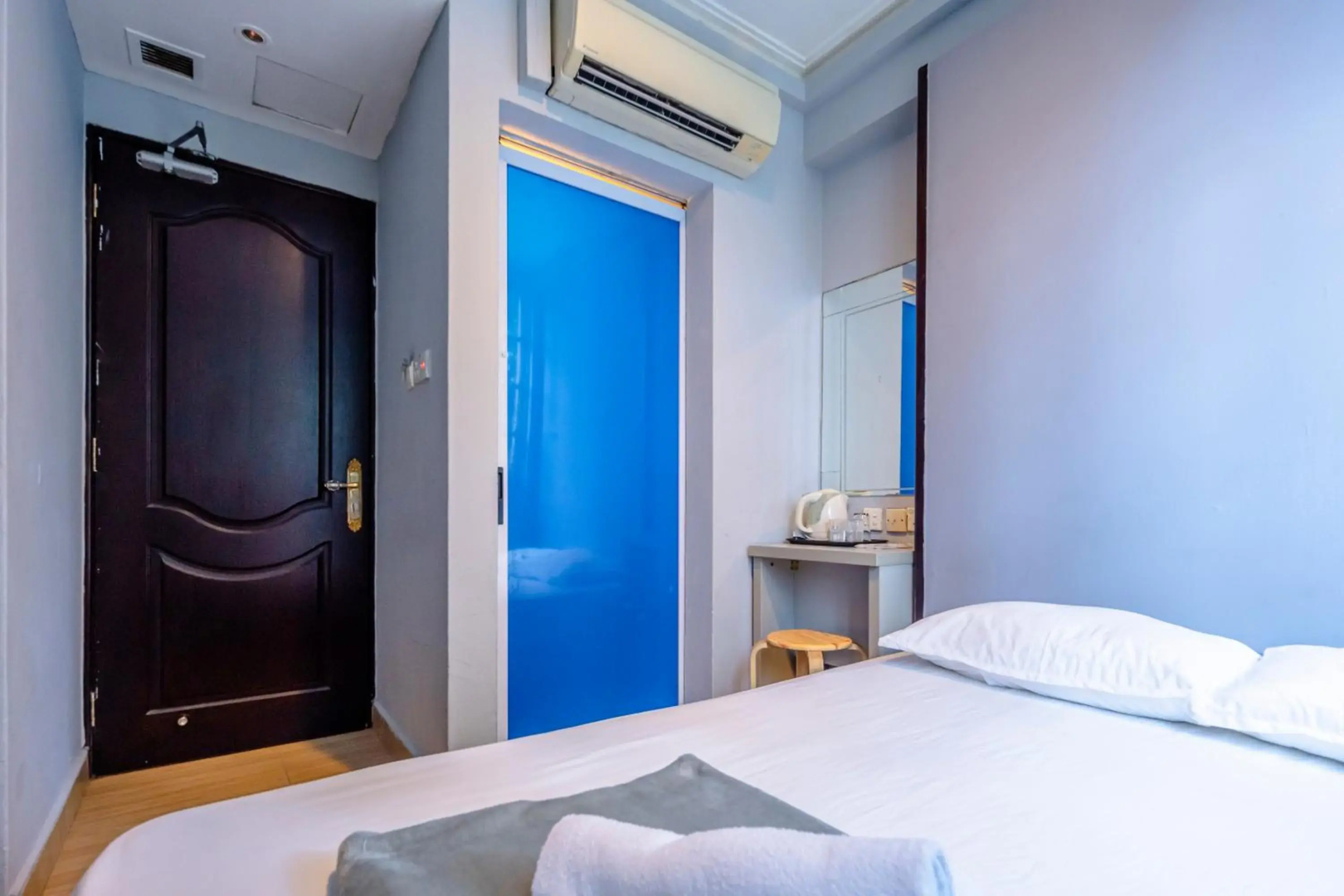 K Hotel 14