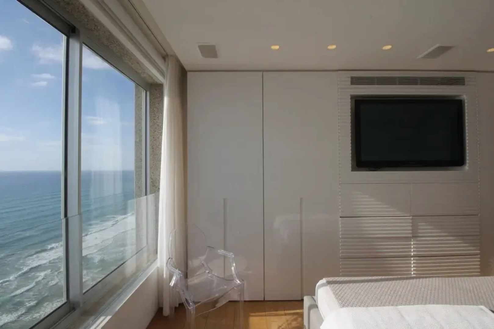 Sea Apartment