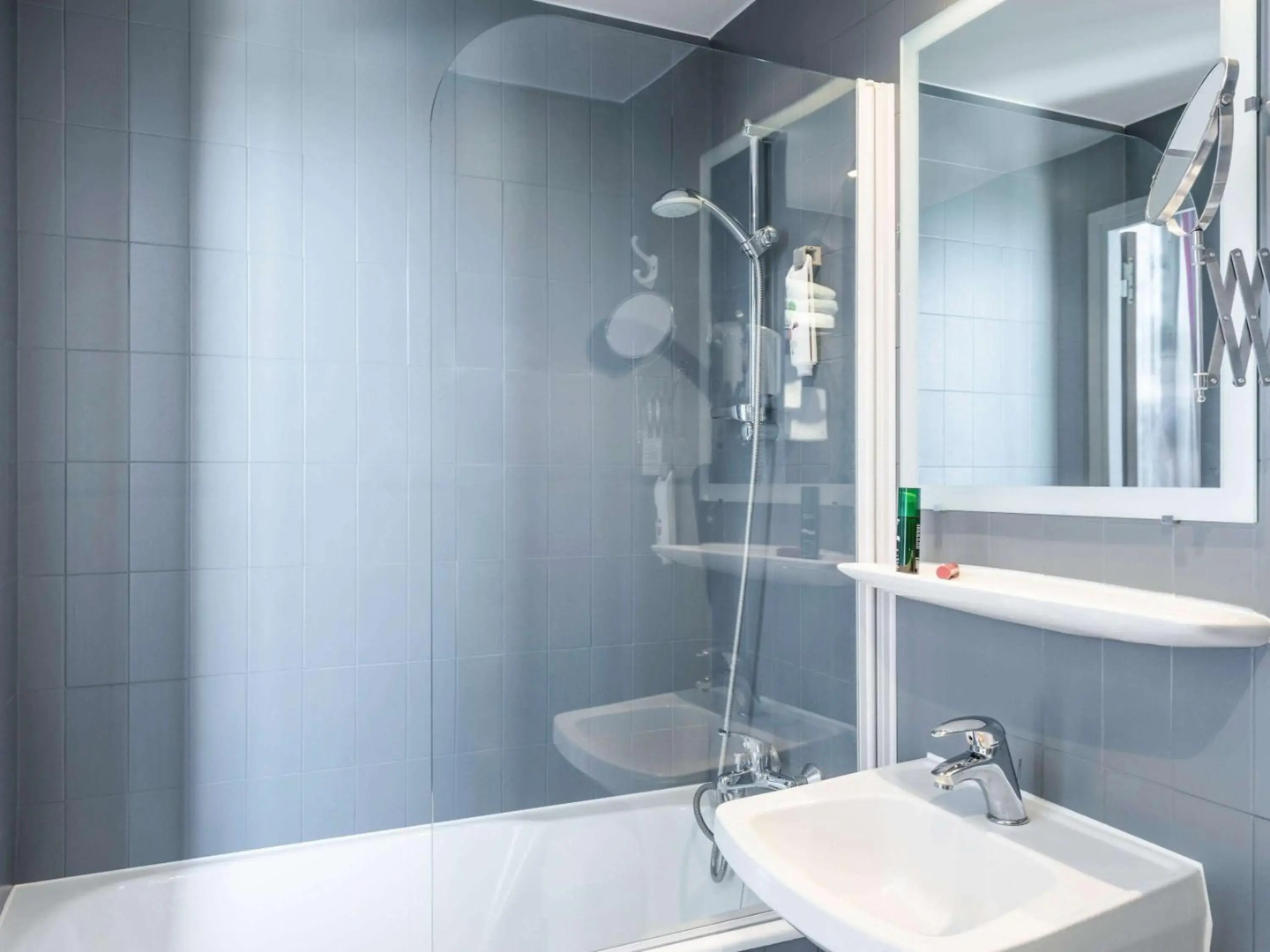 Отель ibis Styles Asnieres Centre