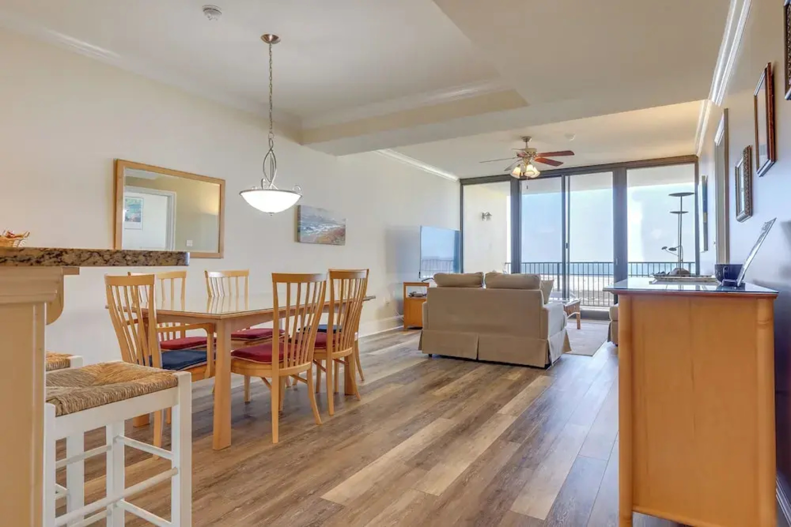 Beachfront Dauphin Island Condo w/ 2 Pools & Sauna