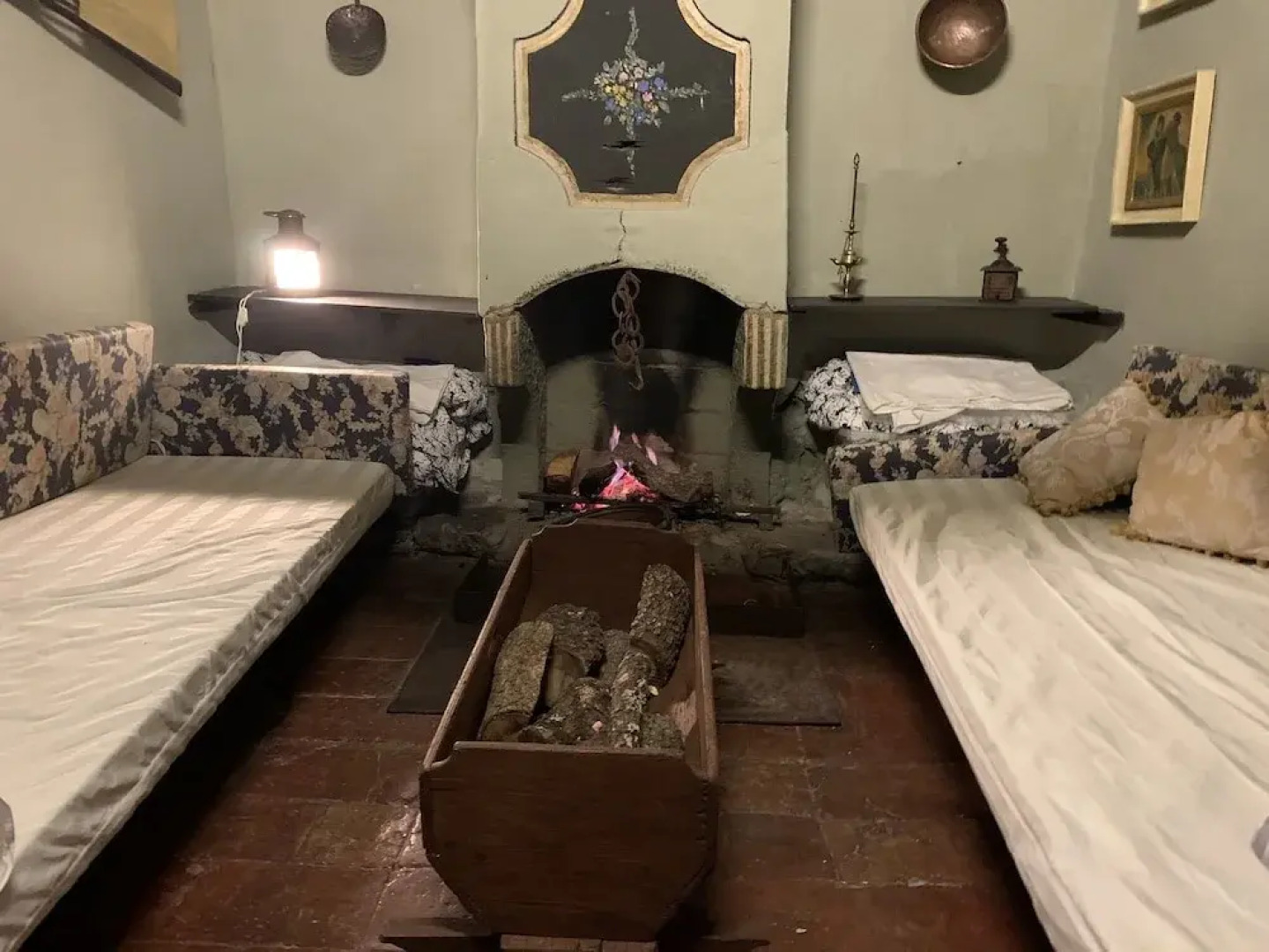 Rustic Holiday Home in Tolva near Mont Rebei Lake